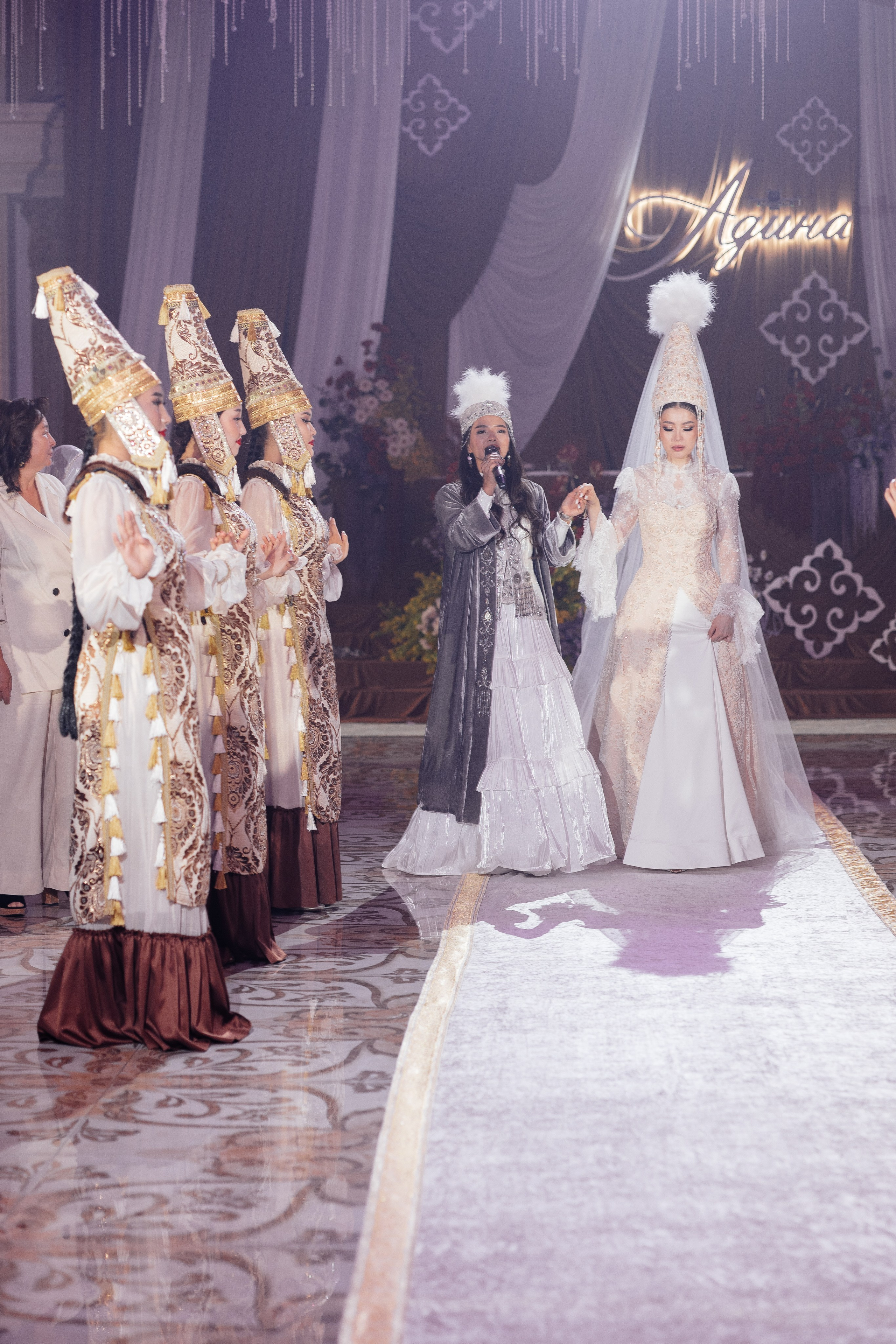 QYZ UZATU. Свадебный и семейный фотограф в Нур-султан Мухтар Шахмет