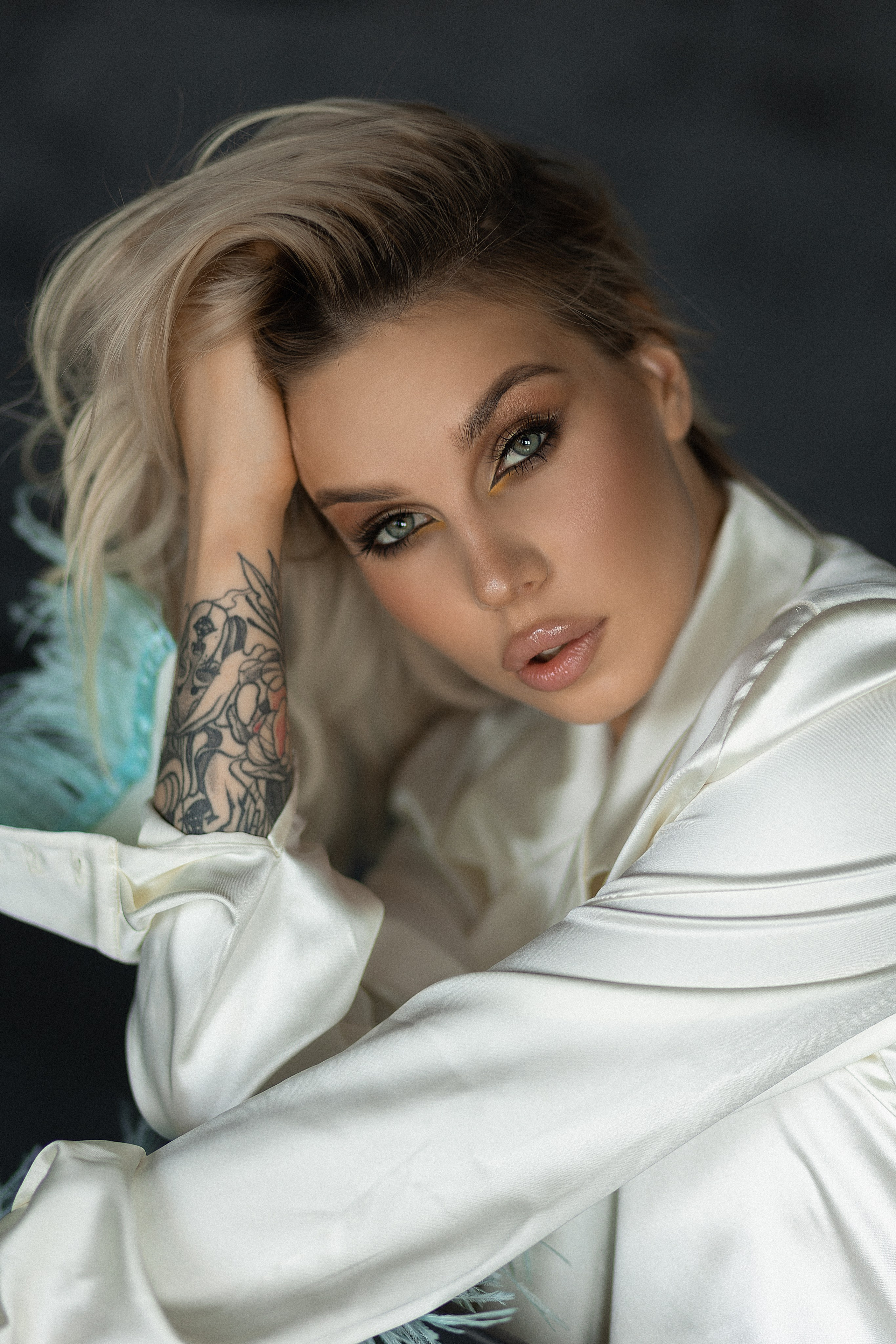 Олеся студия Нирвана. Женский фотограф в Екатеринбурге Марина Логинова