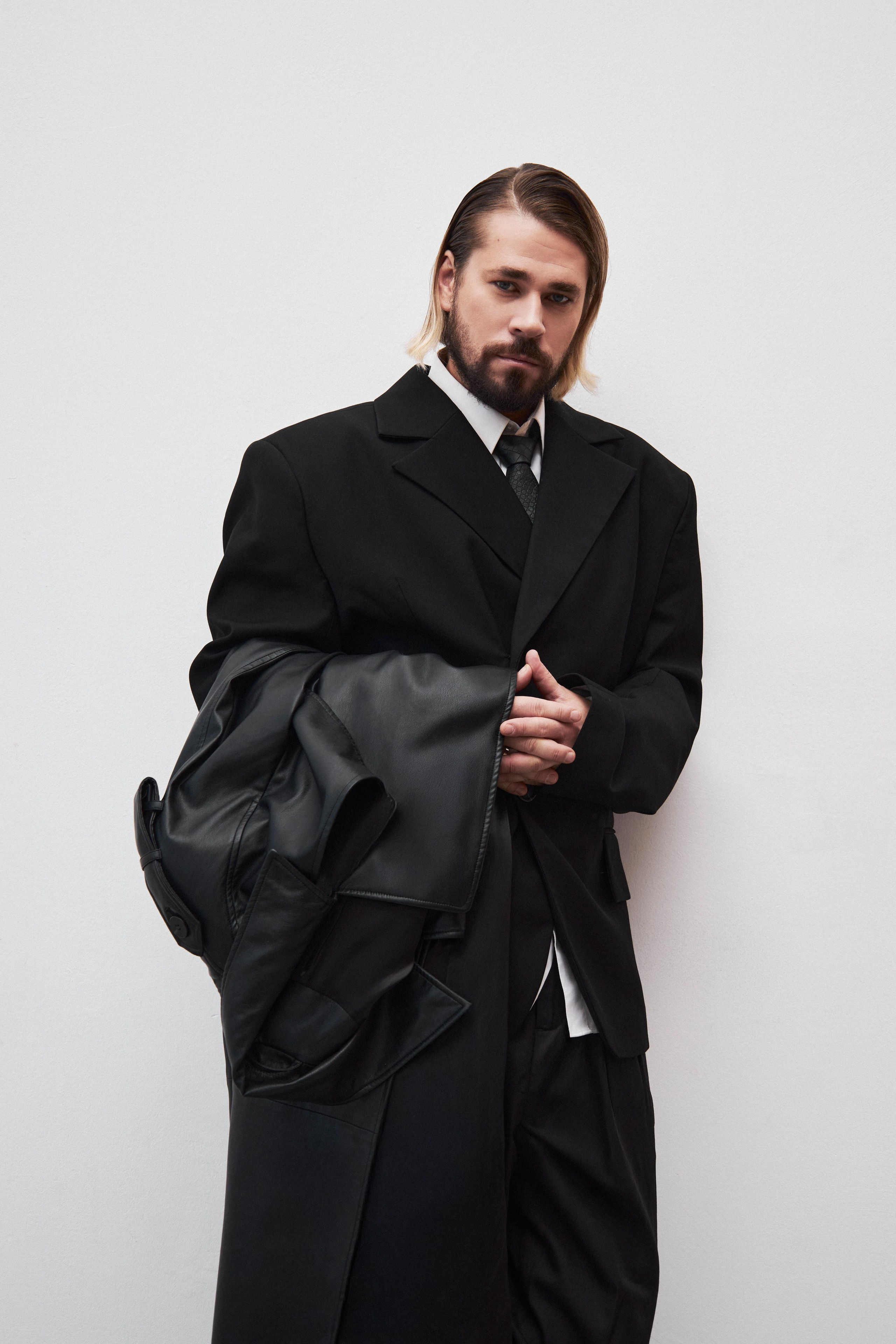 Максим Свобода. Jonyiti