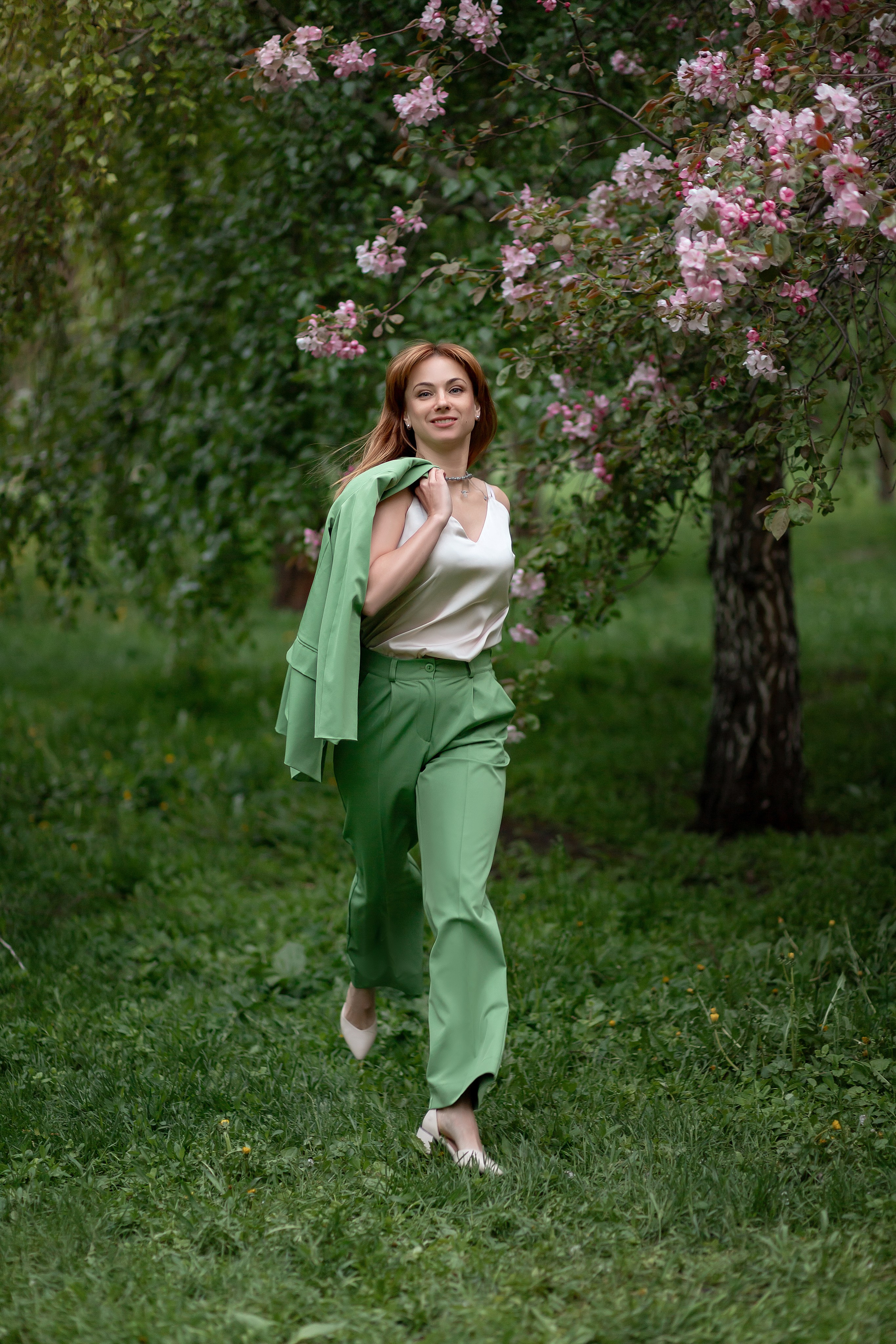 Розовая яблоня. Детский и семейный фотограф в Красноярске Юлия Бирюкова