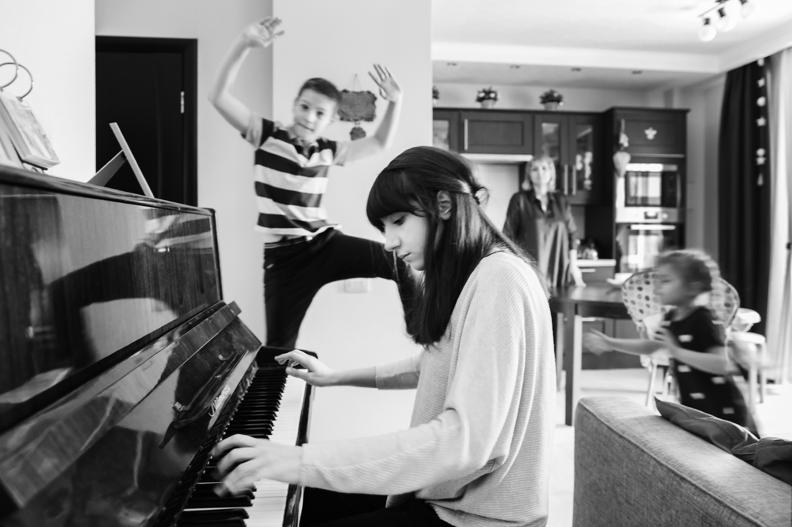 Большая семья. Репортажный, семейный и детский фотограф в Пензе и Заречном Арина Ермилова. Картины барельеф на заказ