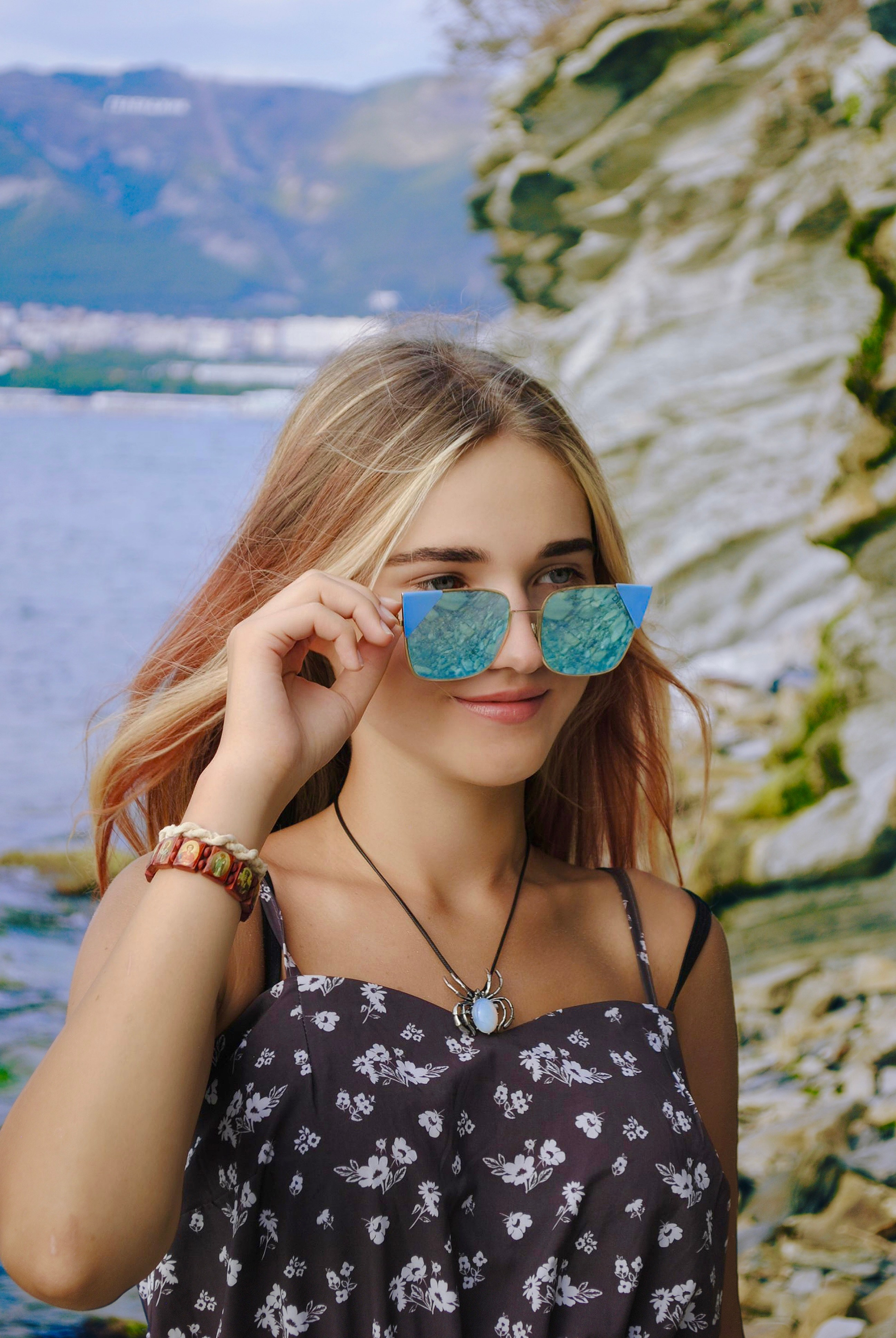 Юлия и Ксюша. Фотограф Мария Мусаелян