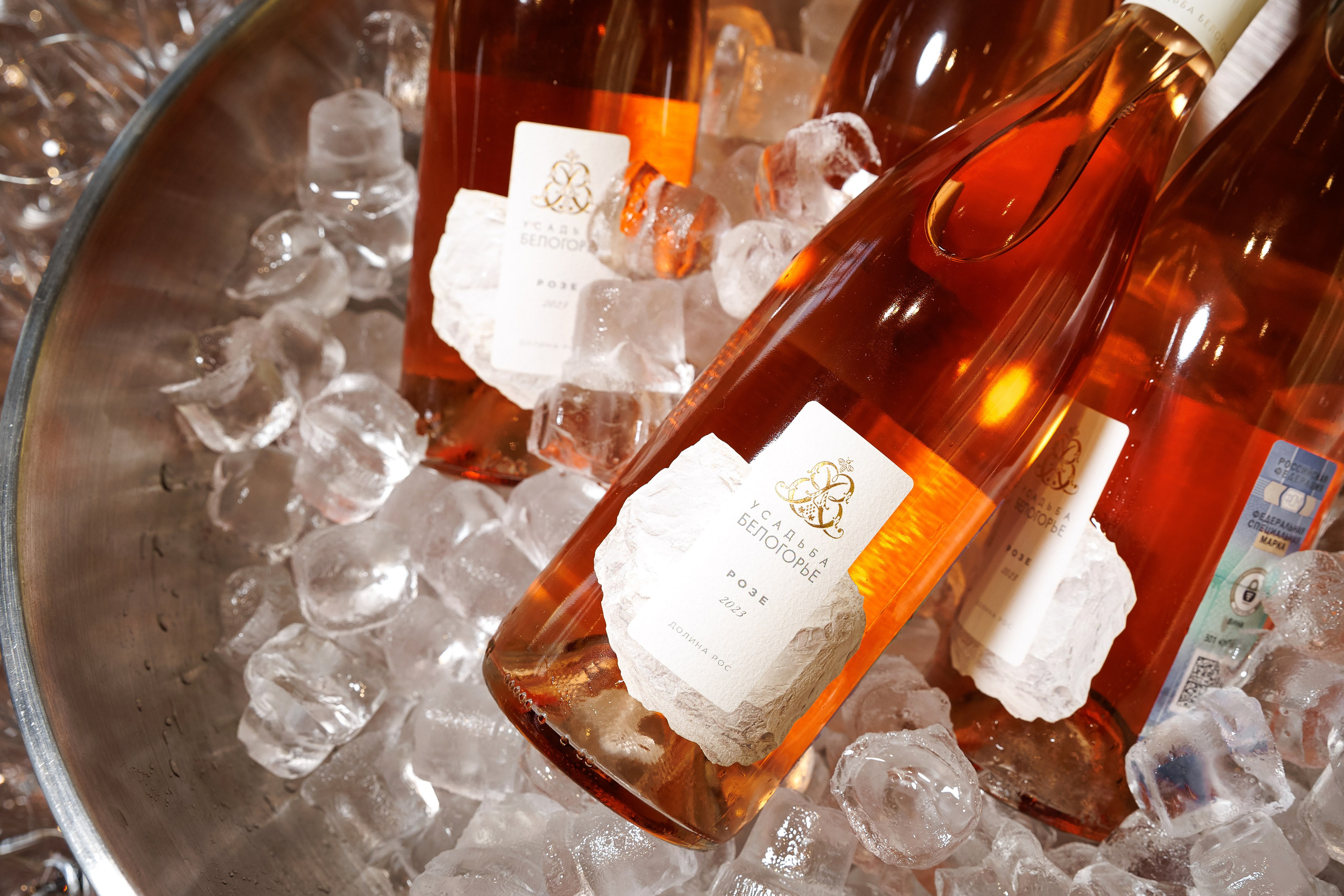 Презентация в SimpleWine. Репортажный Фотограф в Москве Александр Назаров