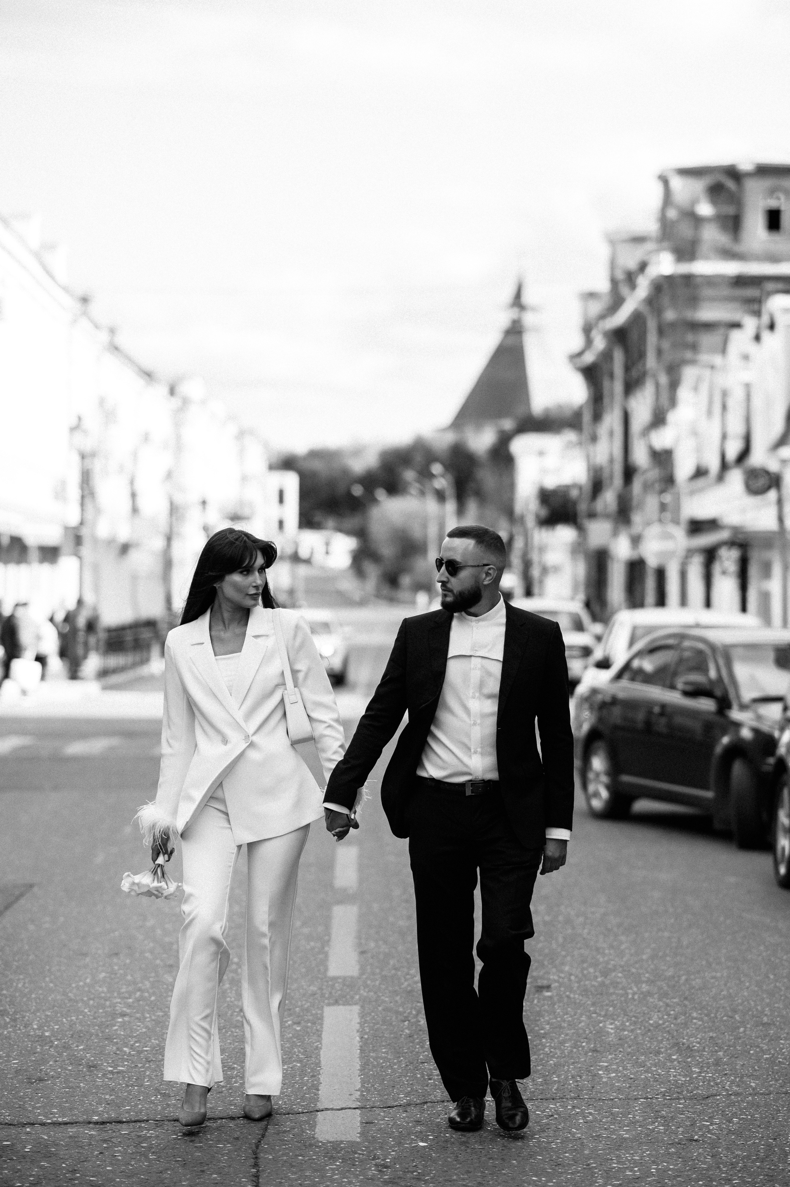 Astrakhan street wedding. Wedding photographer