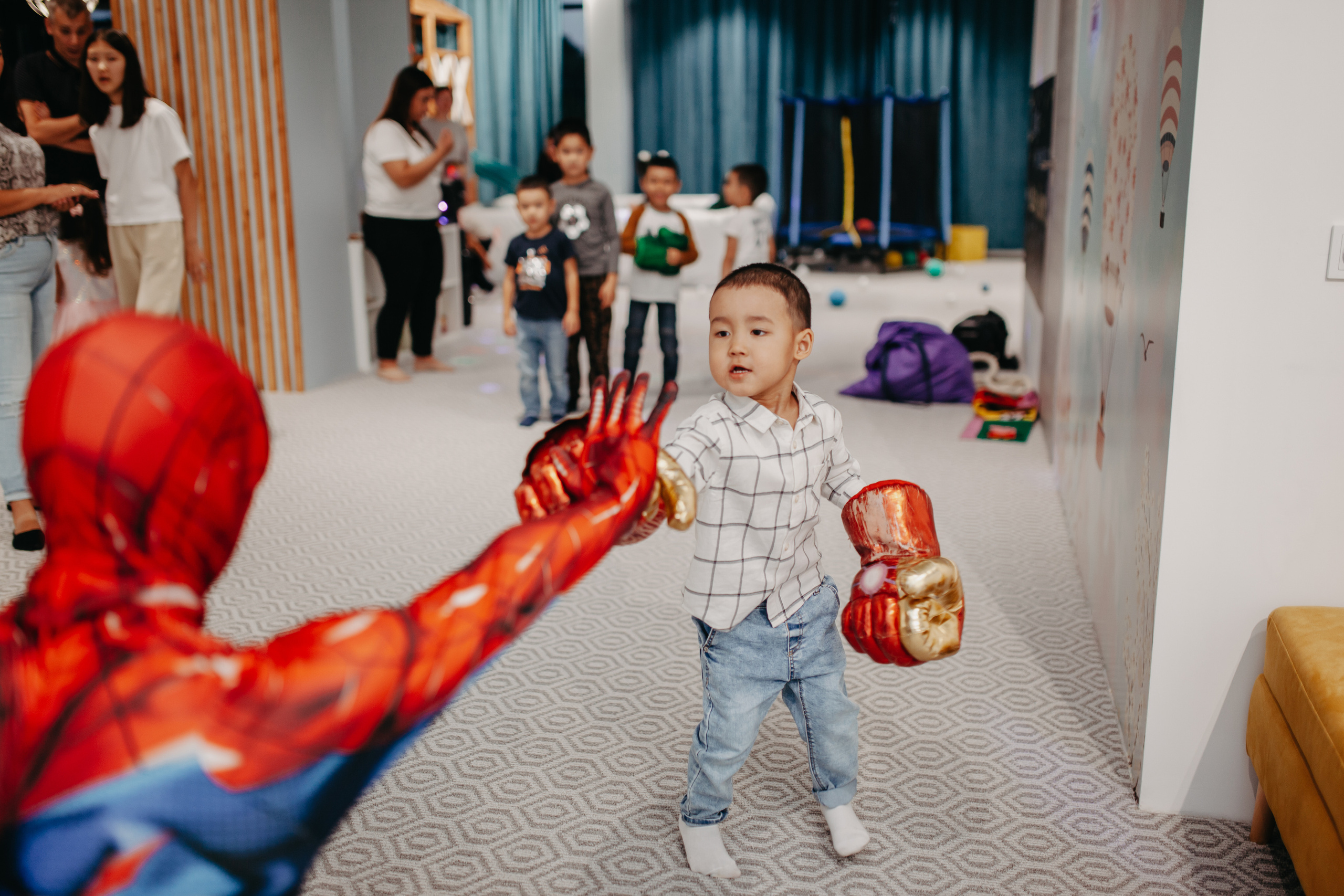 Фотограф на детский день рождения в Тюмени. Фотограф Шелудкова Яна, город Тюмень