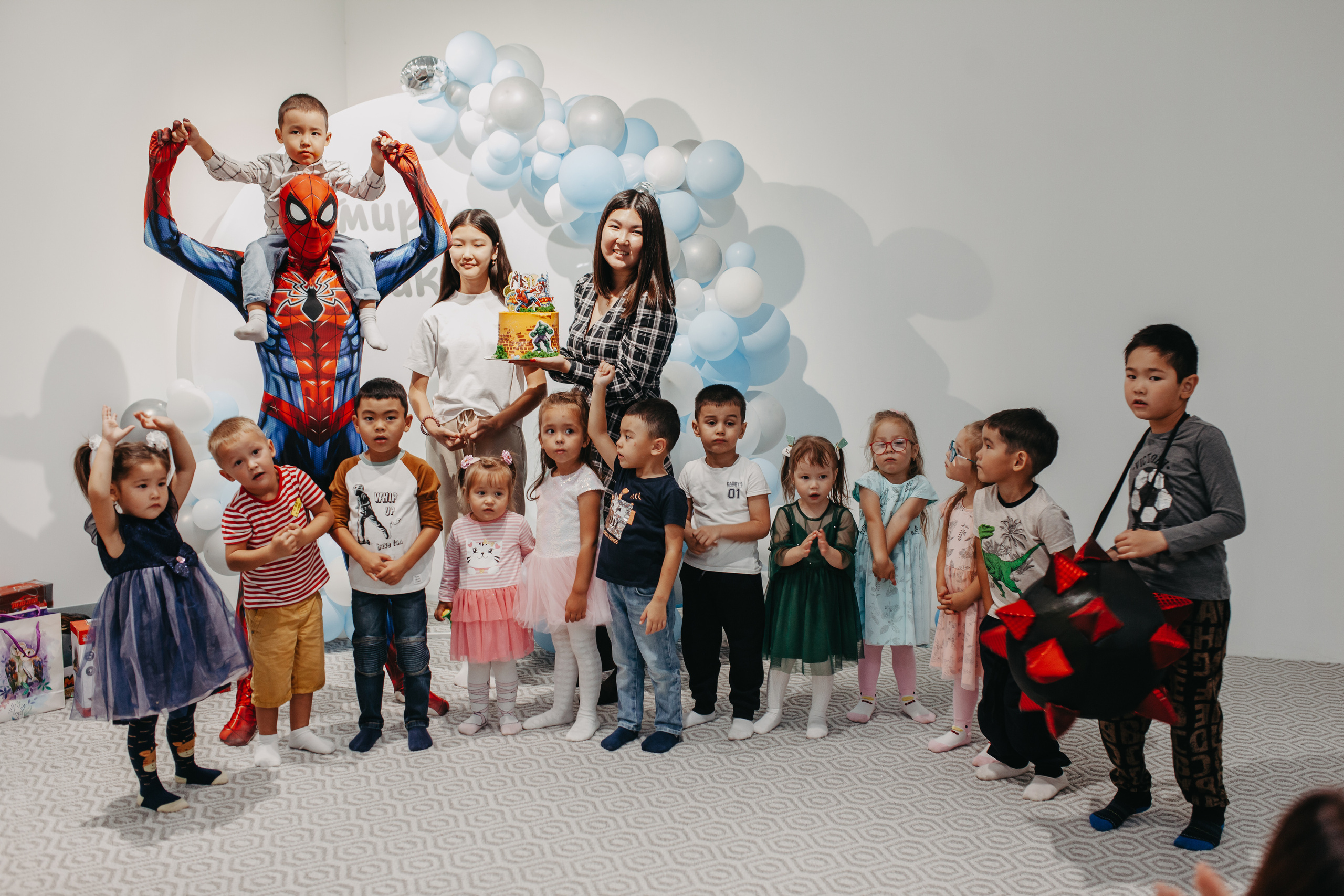 Фотограф на детский день рождения в Тюмени. Фотограф Шелудкова Яна, город Тюмень