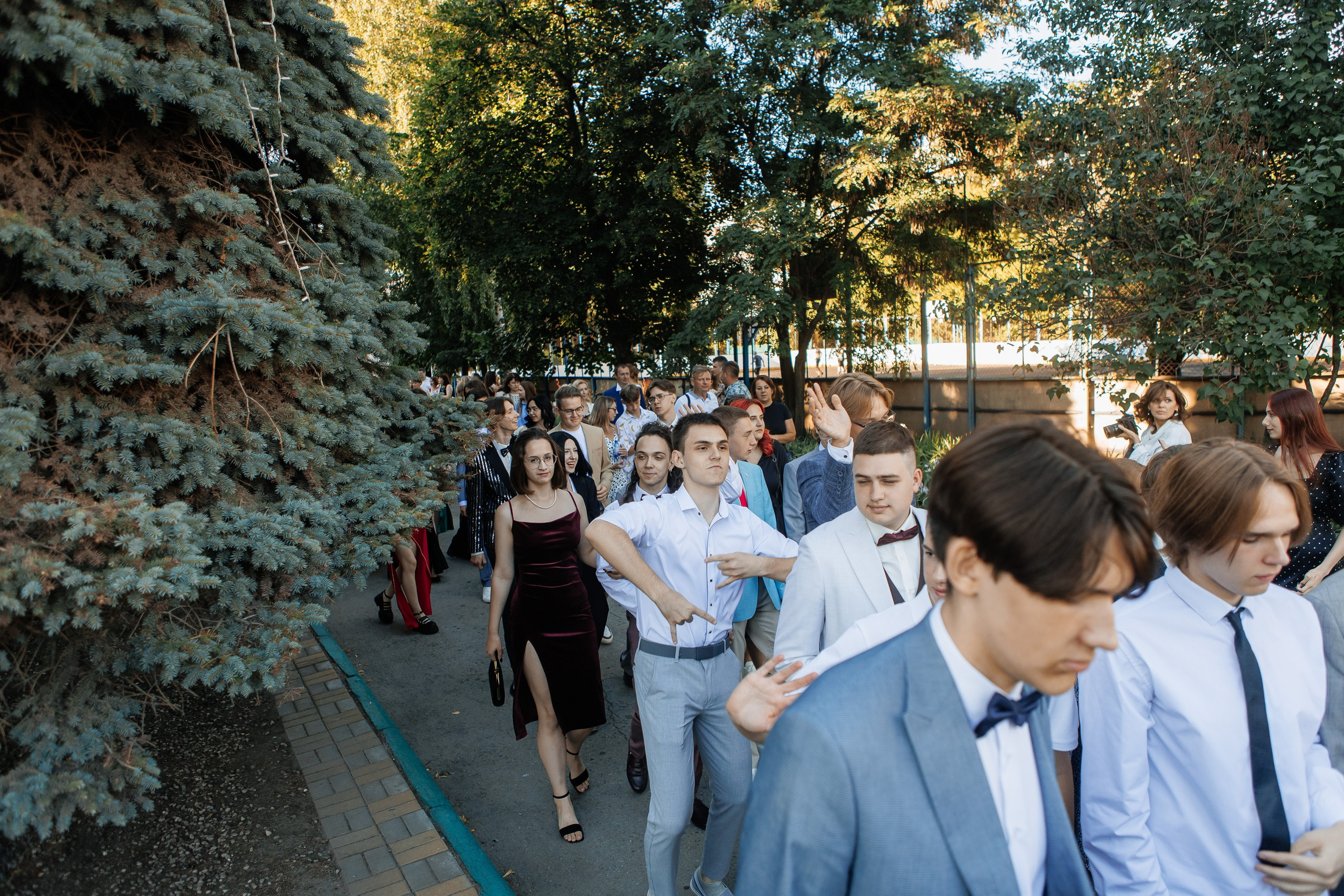 Выпускной Гимназия 12 2024 г. Свадебный и портретный Фотограф в Липецке Дмитрий Котюков
