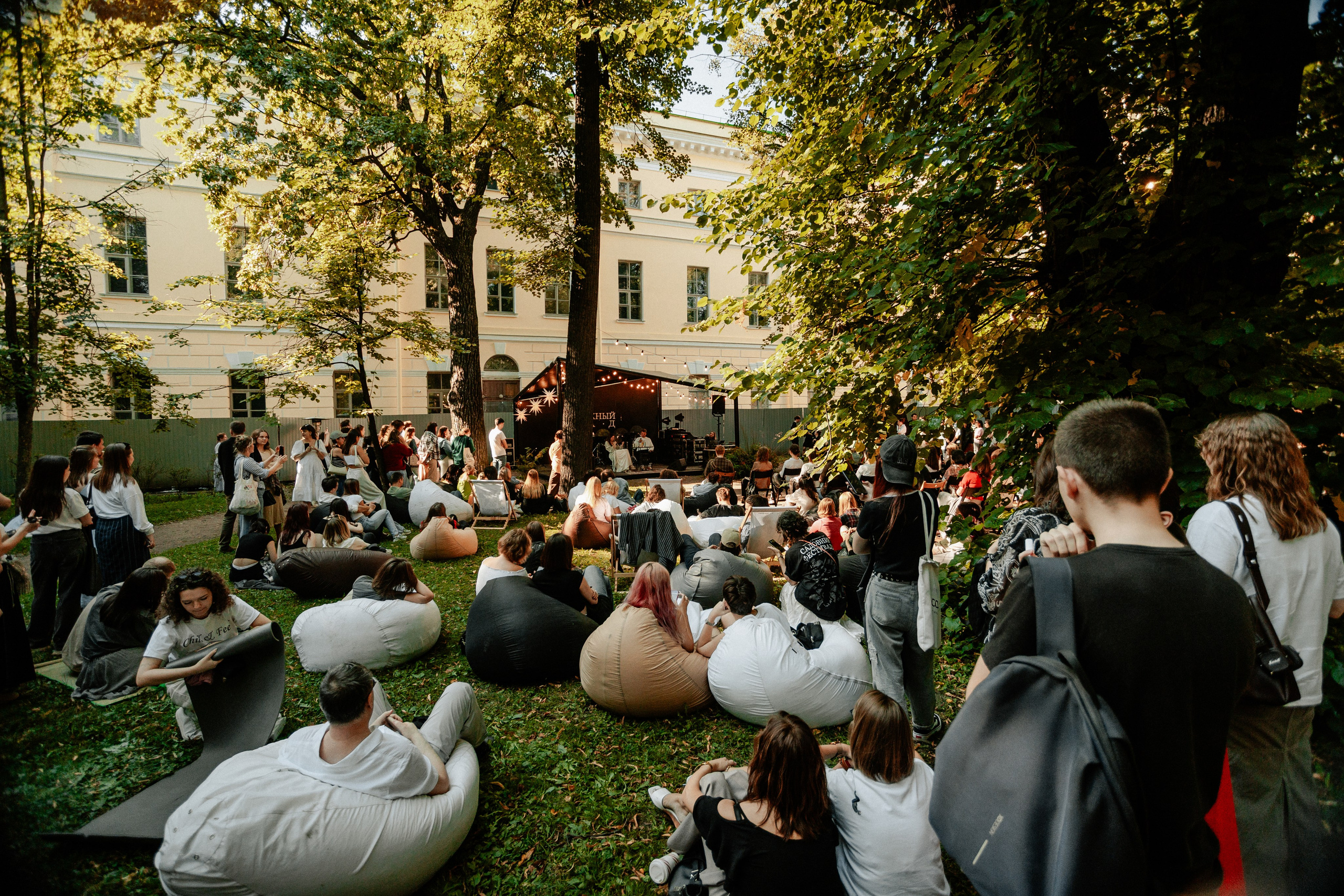 Книжный сад | 2025. Портретный и репортажный фотограф Настя Куприянова