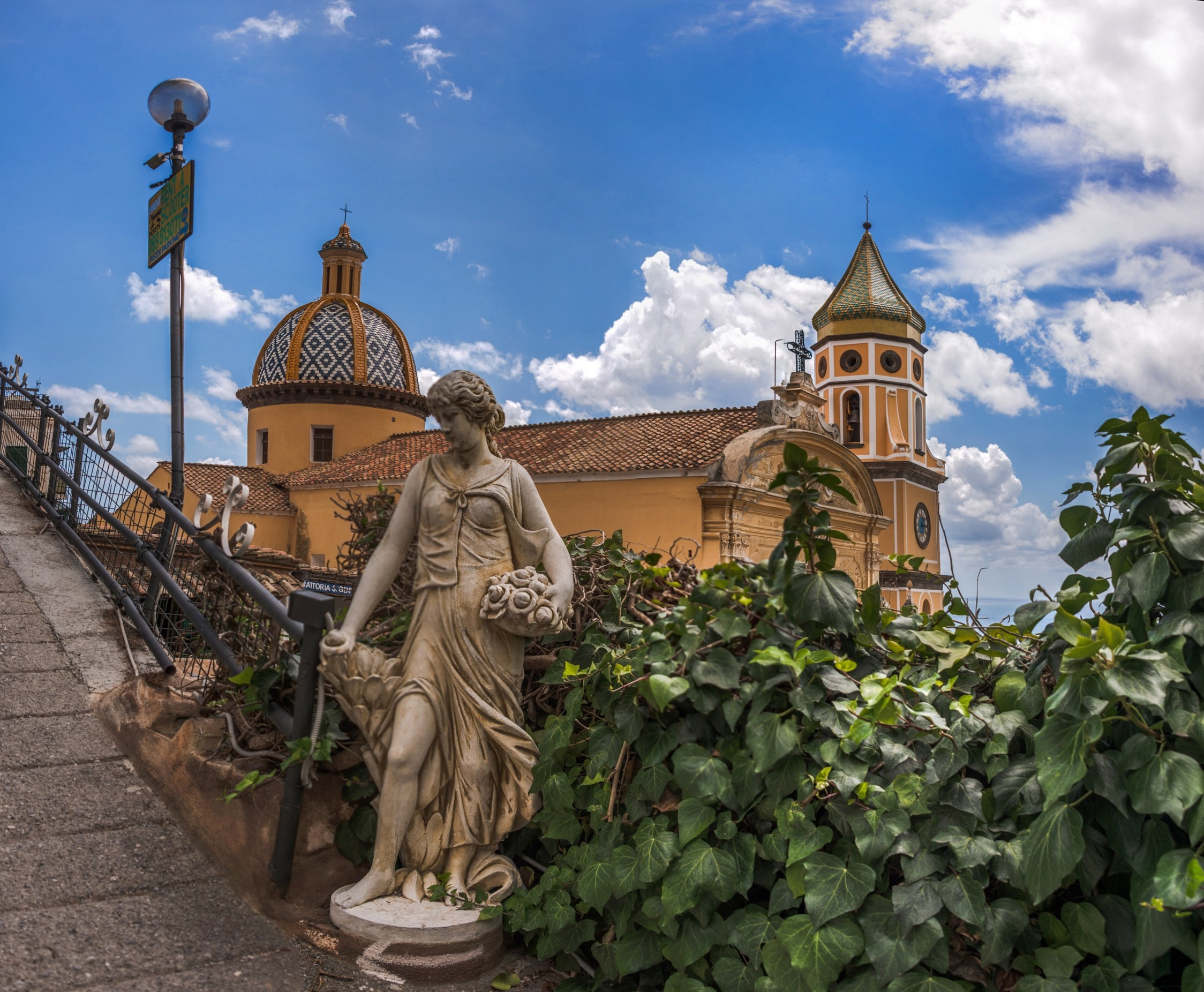 Италия Кампания Позитано Праяно. Фотограф Лара Кучина