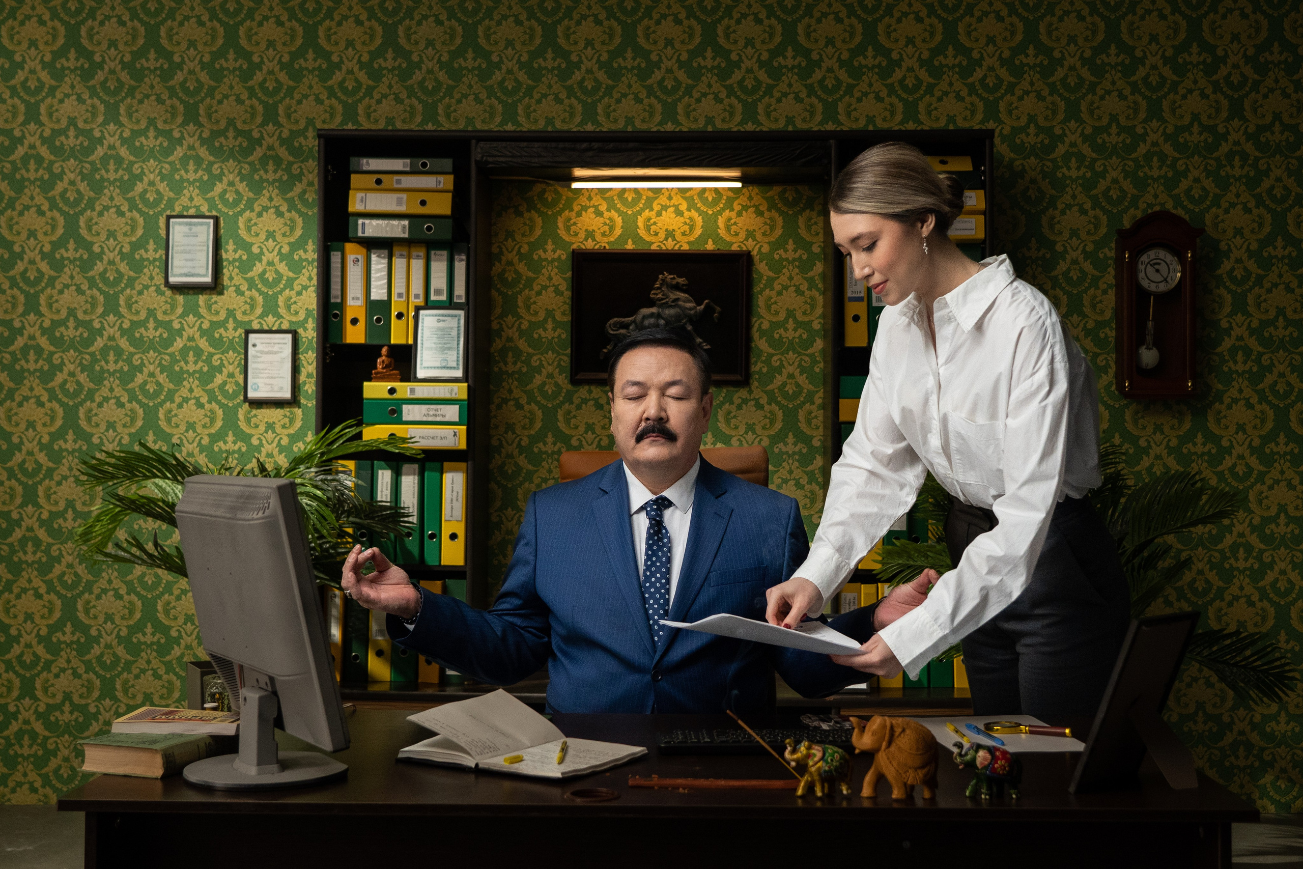 SMM. Фотограф рекламы и СММ в Алматы Илья Ким