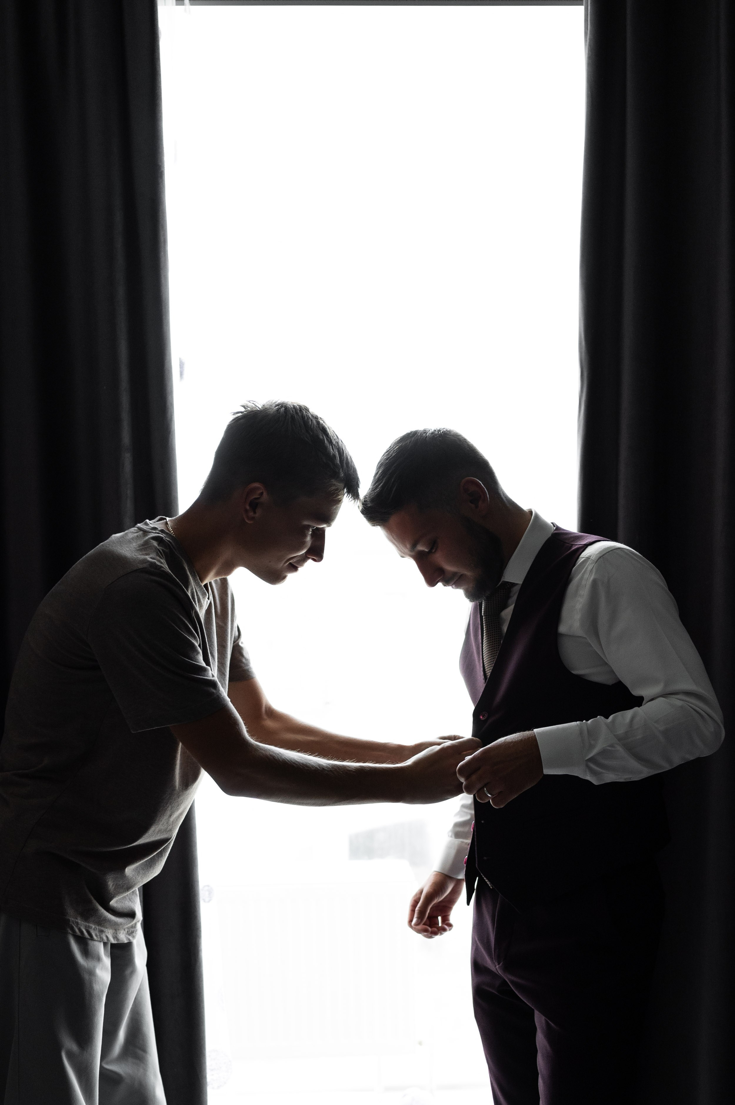 1. Свадебный, портретный, коммерческий, предметный фотограф в Ставрополе Иван Белашов