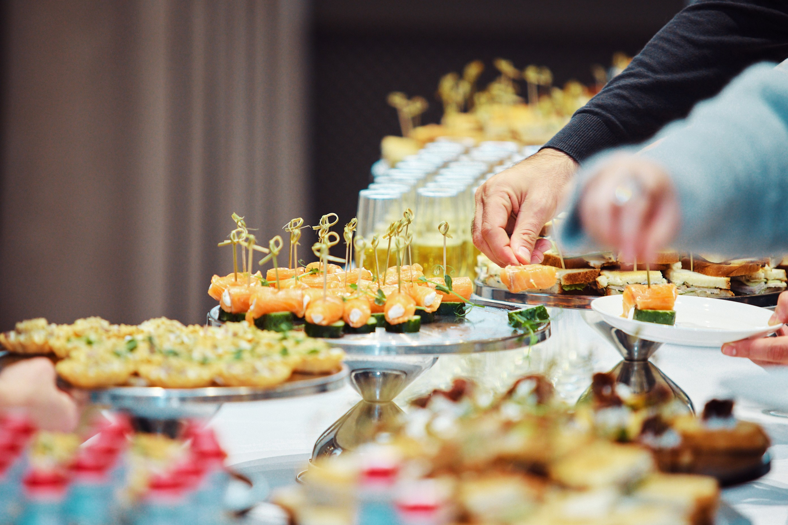 СММ — ВЕСТНИК 12.2025. Конференция, на которой регулярно обсуждают главные новости в мире маркетинга, продаж и пиара. Фотограф в Краснодаре Дина Павленко