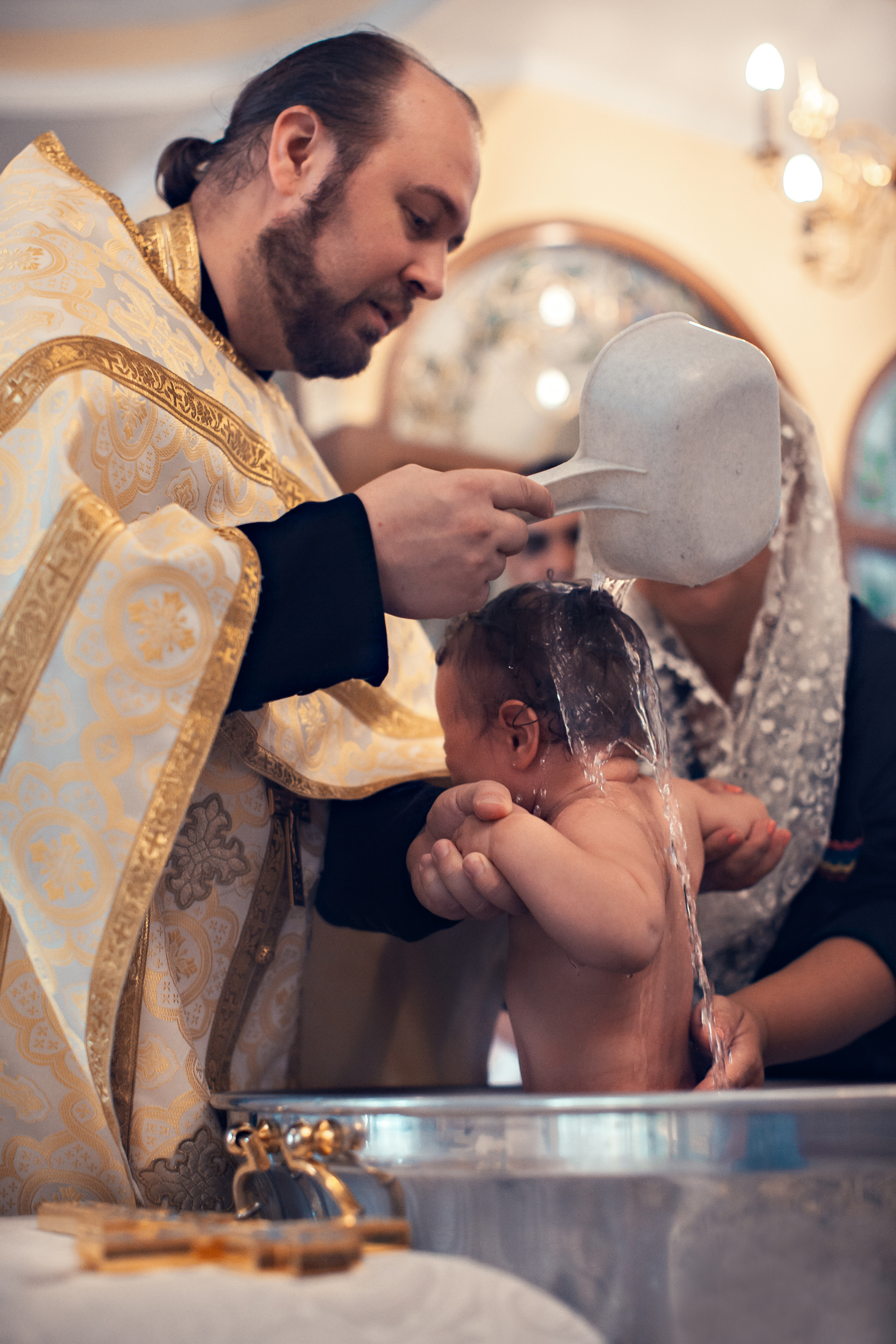 Крещение Киры Храм Серафима Саровского. Главная