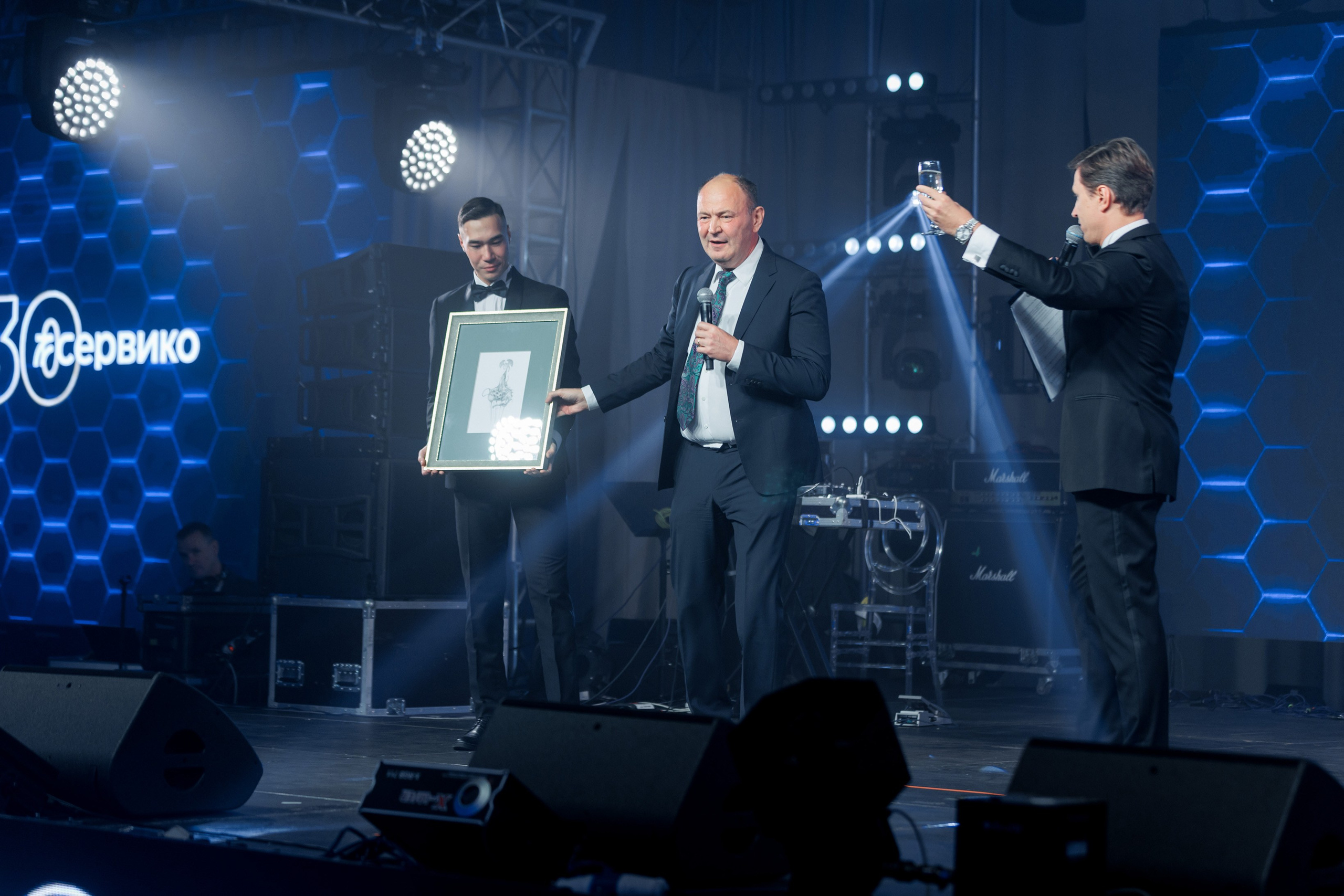 Юбилей компании «СЕРВИКО». Кадровик продакшн: Фото и видеосъемка форумов, конференций, масштабных событий в Иркутске