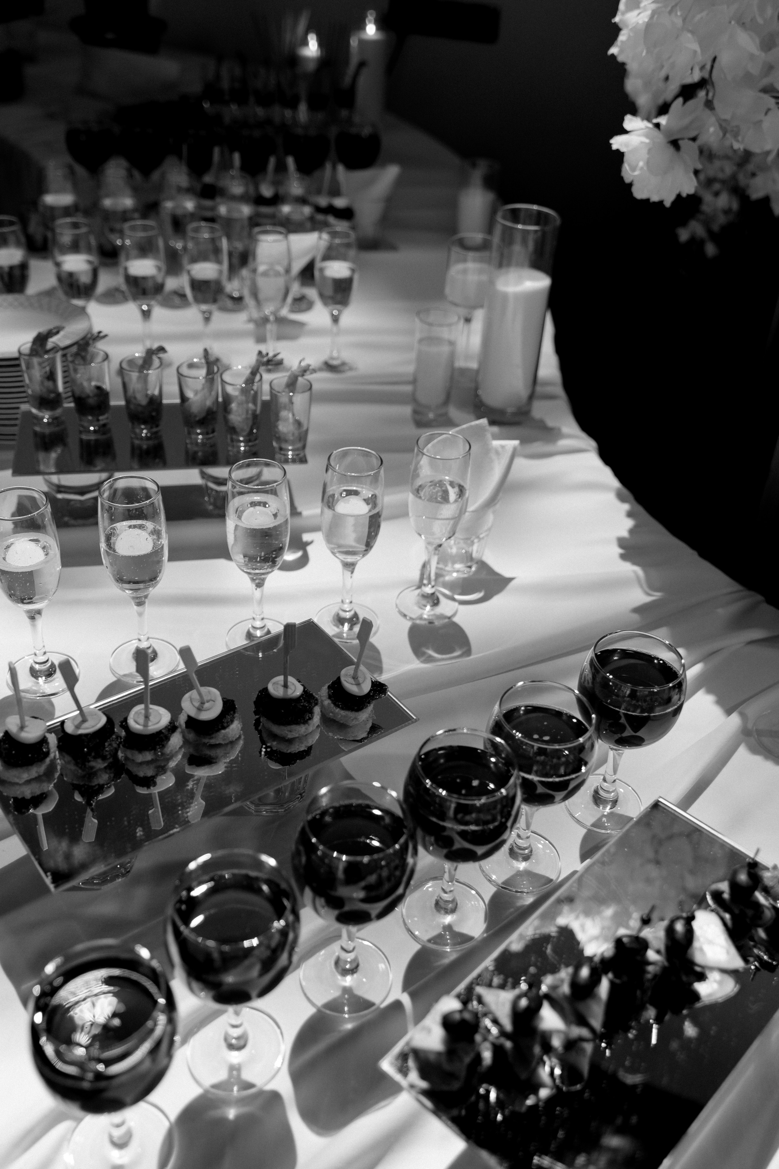 СВАДЕБНАЯ СЬЕМКА СБОРОВ В ОТЕЛЕ И ВЫЕЗД НА ЦЕРЕМОНИЮ (СНЯТО В СИБИРЕ В НИЖНЕВАРТОВСКЕ). Профессиональный фотограф, Санкт-Петербург — Виктория Богомолова