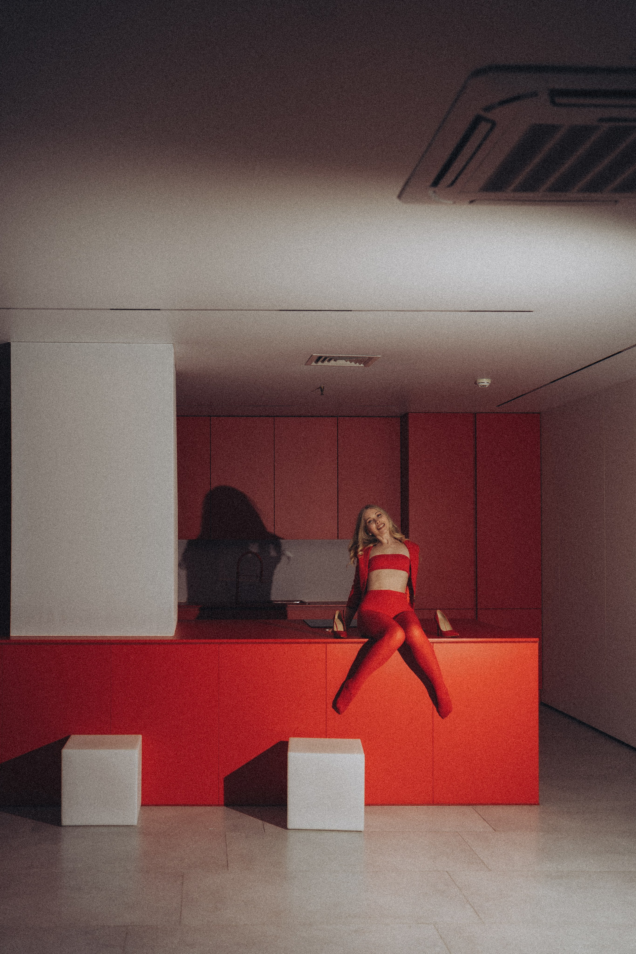 ФОТОСЕССИЯ К НОВОМУ ГОДУ В СТУДИИ С ЕЛОЧКОЙ КРАСИВЫЙ ОБРАЗ. Профессиональный фотограф, Санкт-Петербург — Виктория Богомолова