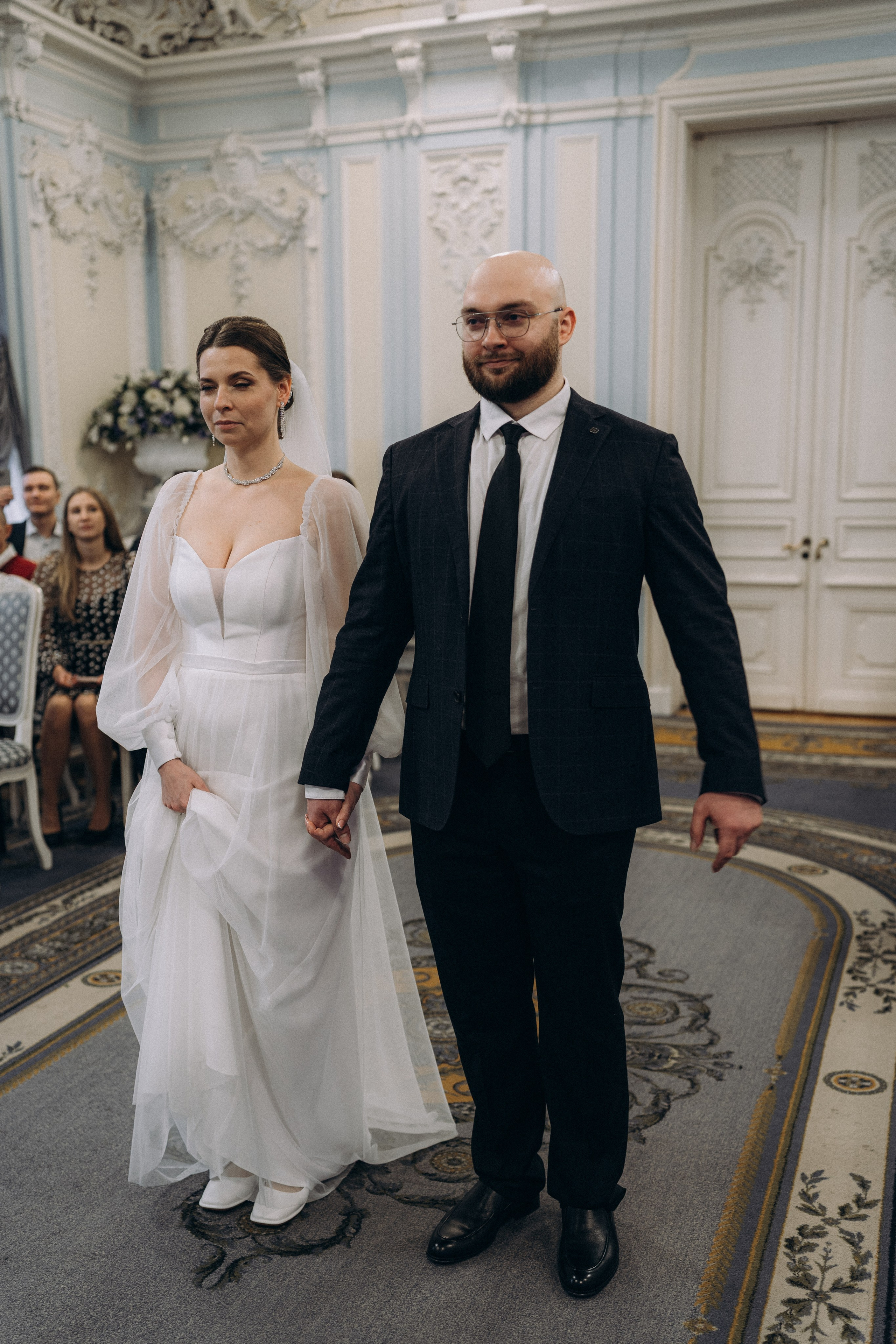 СВАДЕБНАЯ СЬЕМКА ВО ВТОРОМ ДВОРЦЕ (ДЕКАБРЬ) ТАКЖЕ СЬЕМКА В СТУДИИ НА ЧЕРНЫШЕВСКОЙ. Профессиональный фотограф, Санкт-Петербург — Виктория Богомолова