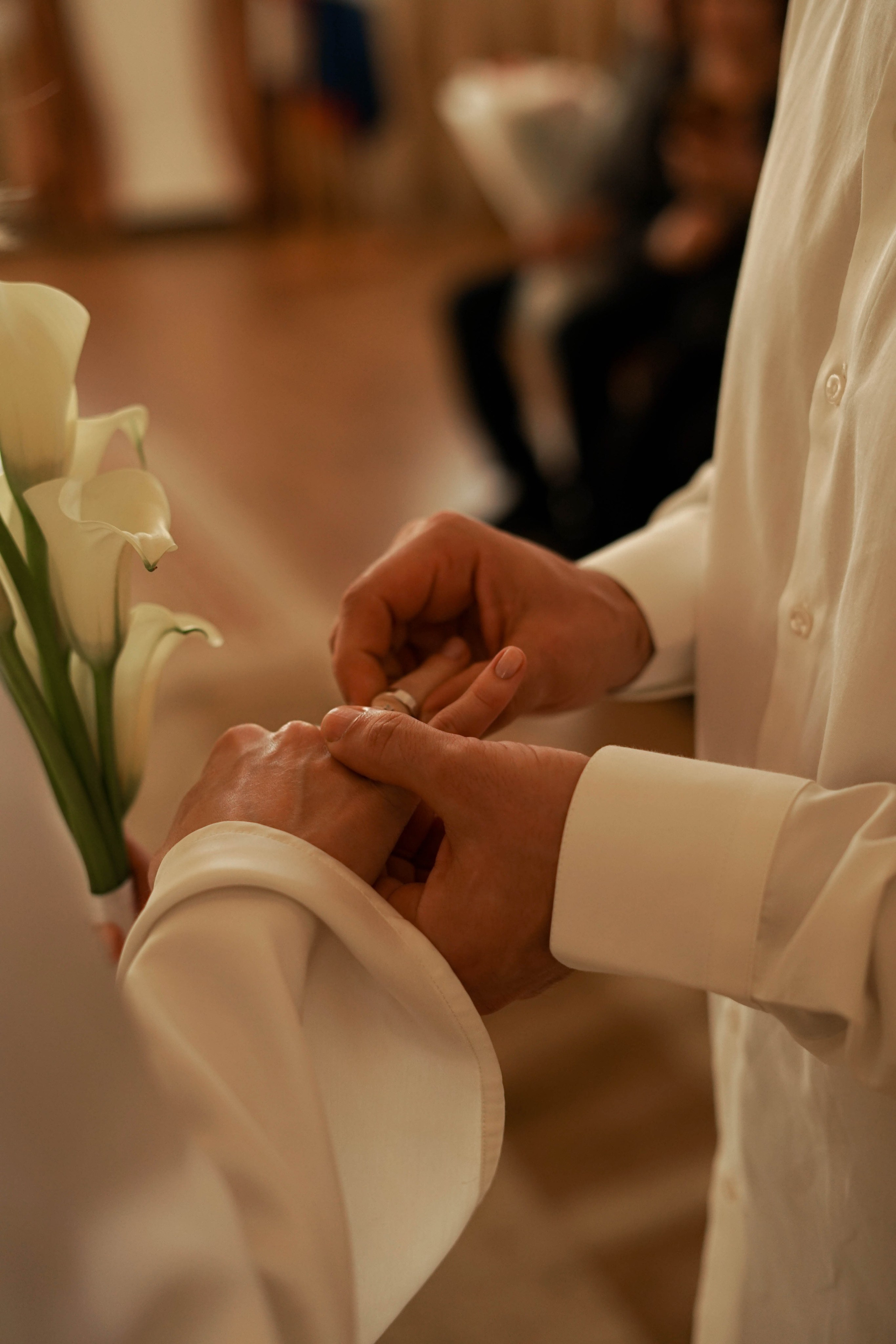 Алина и Андрей: регистрация и свадебная съемка в бухте Ая. Фотограф в Иркутске