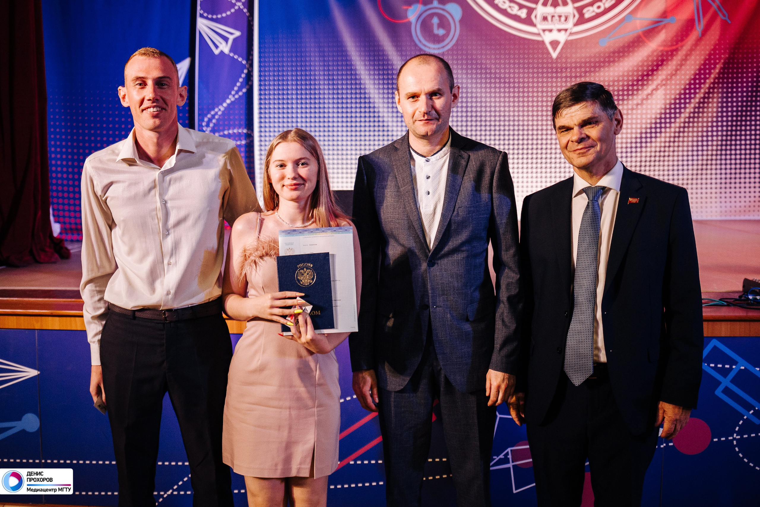 Выпускной факультета физической культуры и спортивного мастерства // 02.07.2024. Денис Прохоров Фотограф в г. Магнитогорск