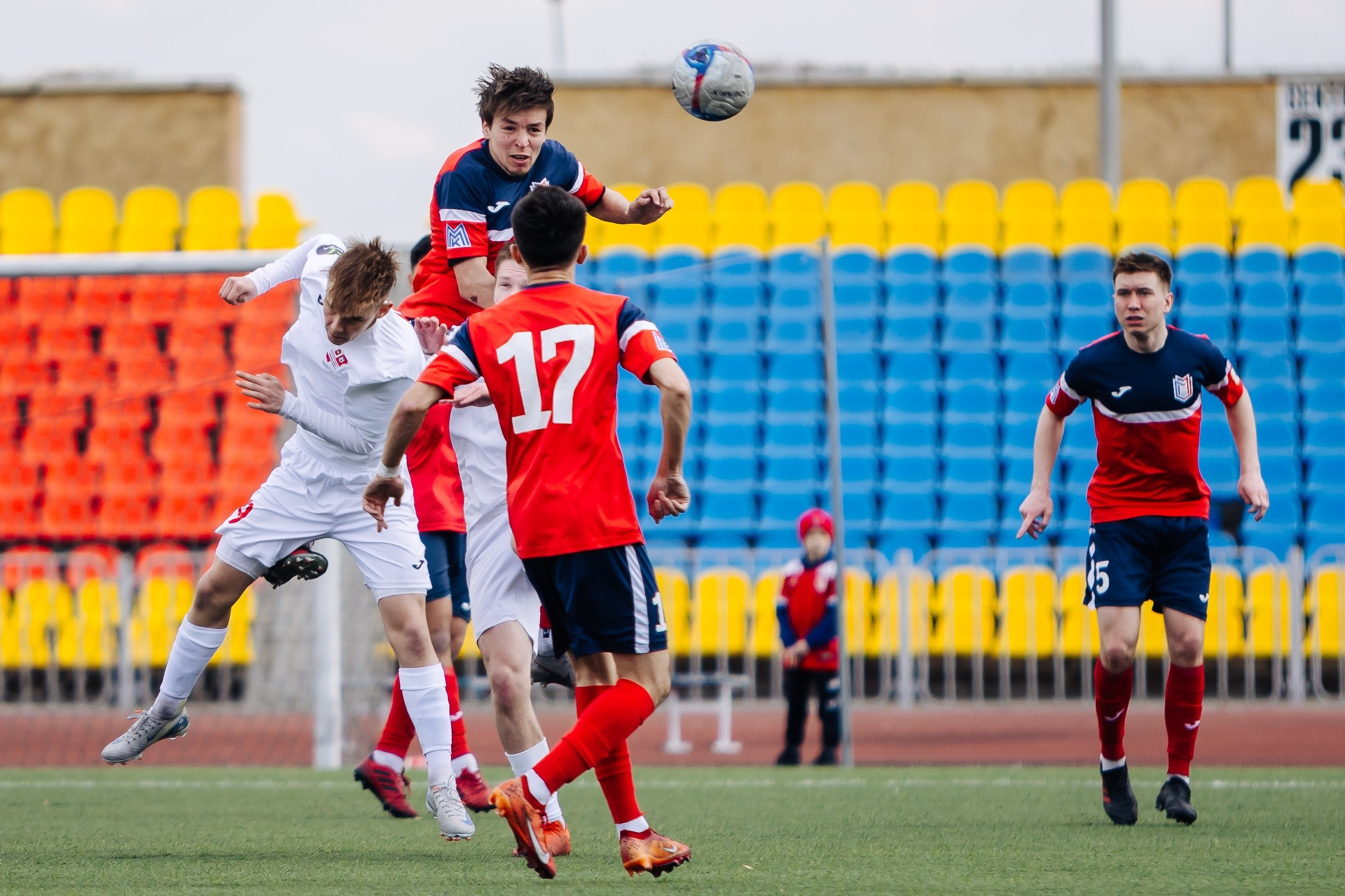 ФК «Металлург-Магнитогорск» vs ФК «ОСШ-Челябинск-М» // 05.04.25. Денис Прохоров Фотограф в г. Магнитогорск