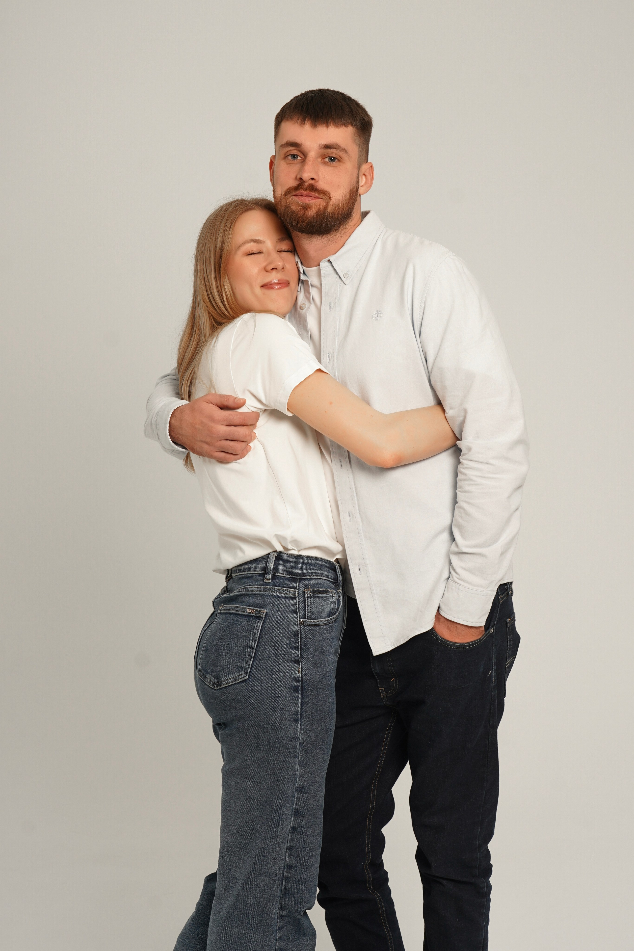 Съемка на циклораме. Юлия и Иван. Анна, фотограф Москва, Зеленоград