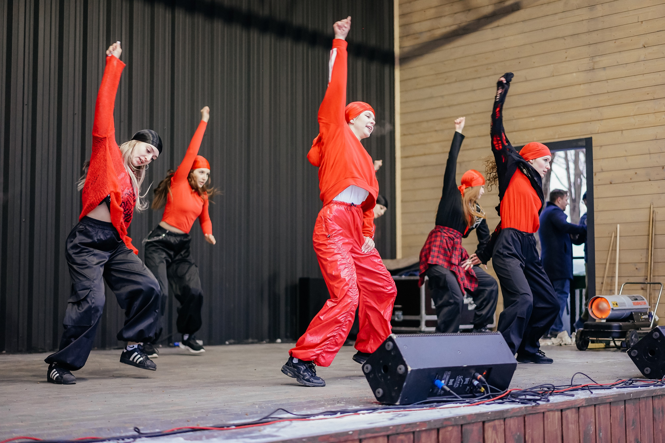«Предновогодний переполох» Лопатинский сад, 14.12.2024. Фотограф и видеограф Смоленск | Студия Цезарь