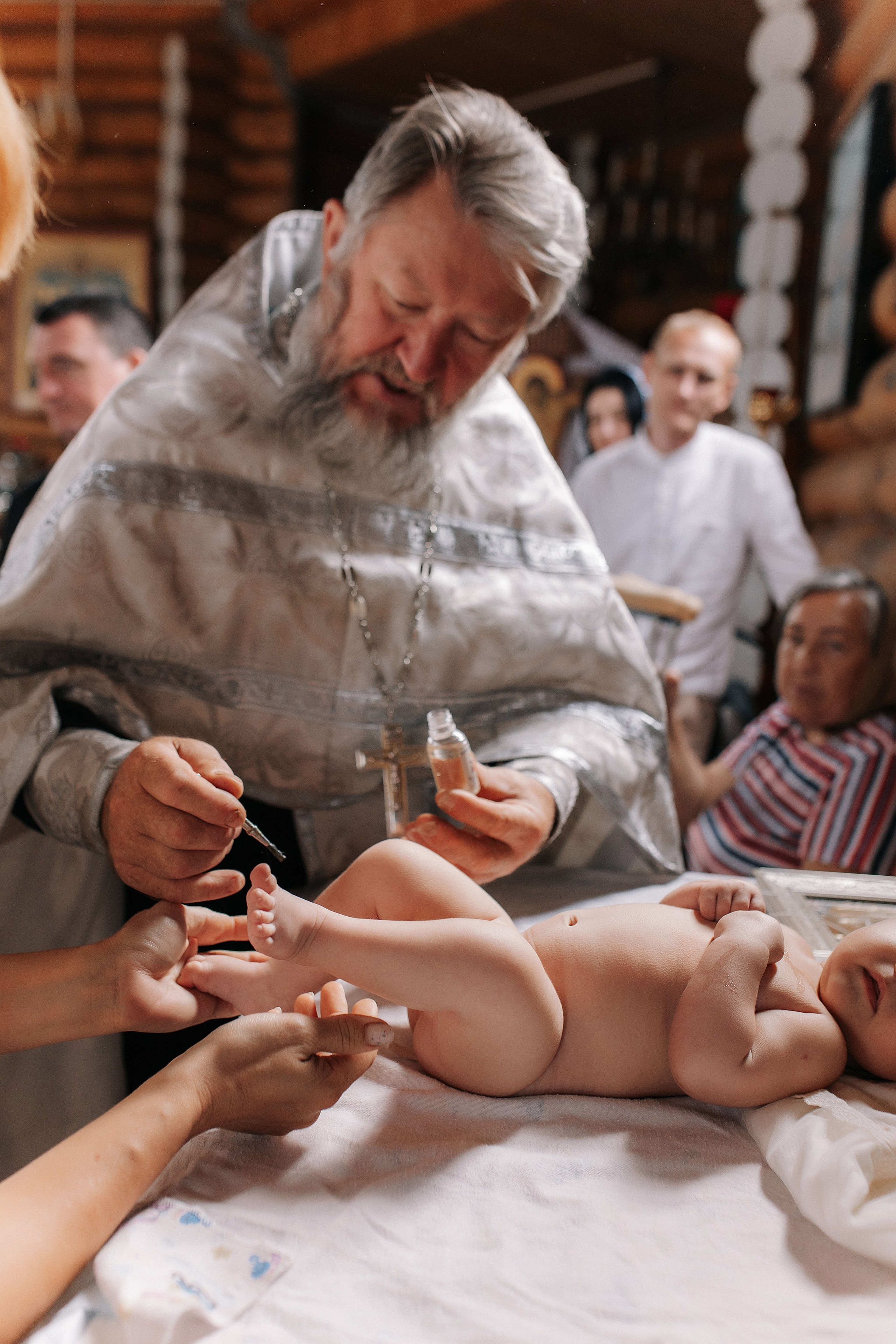 Таинсво в Храме в честь святых Царственных страстотерпцев. Фотограф Пенза/Сердобск