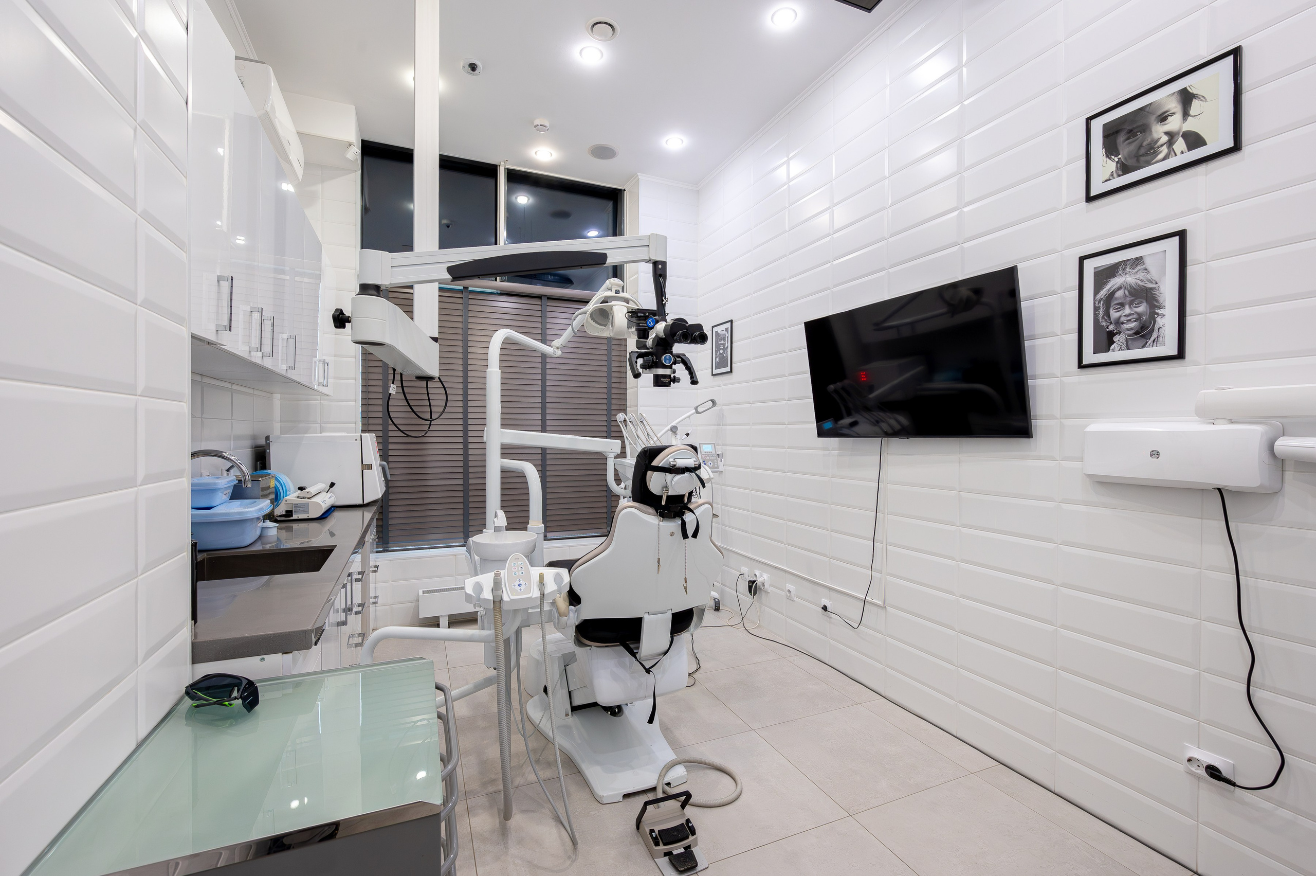 Стоматология Ars Dental Clinic. Интерьерный фотограф. Фото- видеосъемка недвижимости Санкт-Петербург