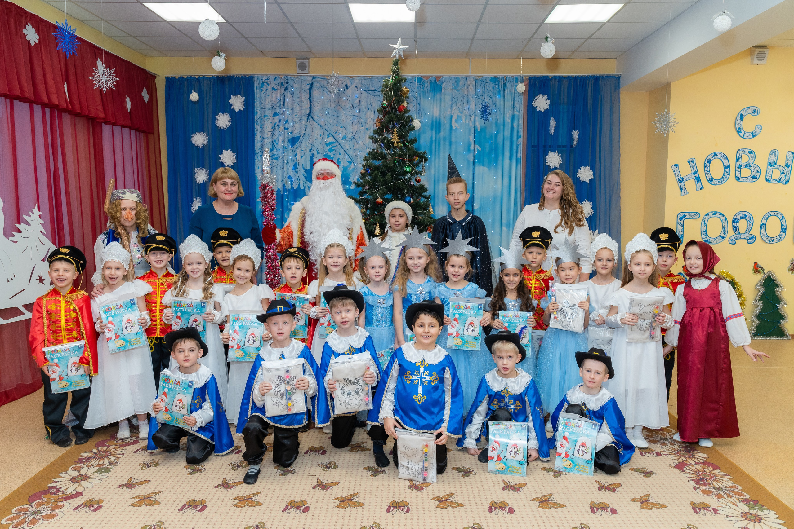 Новогодняя фотосессия в школе