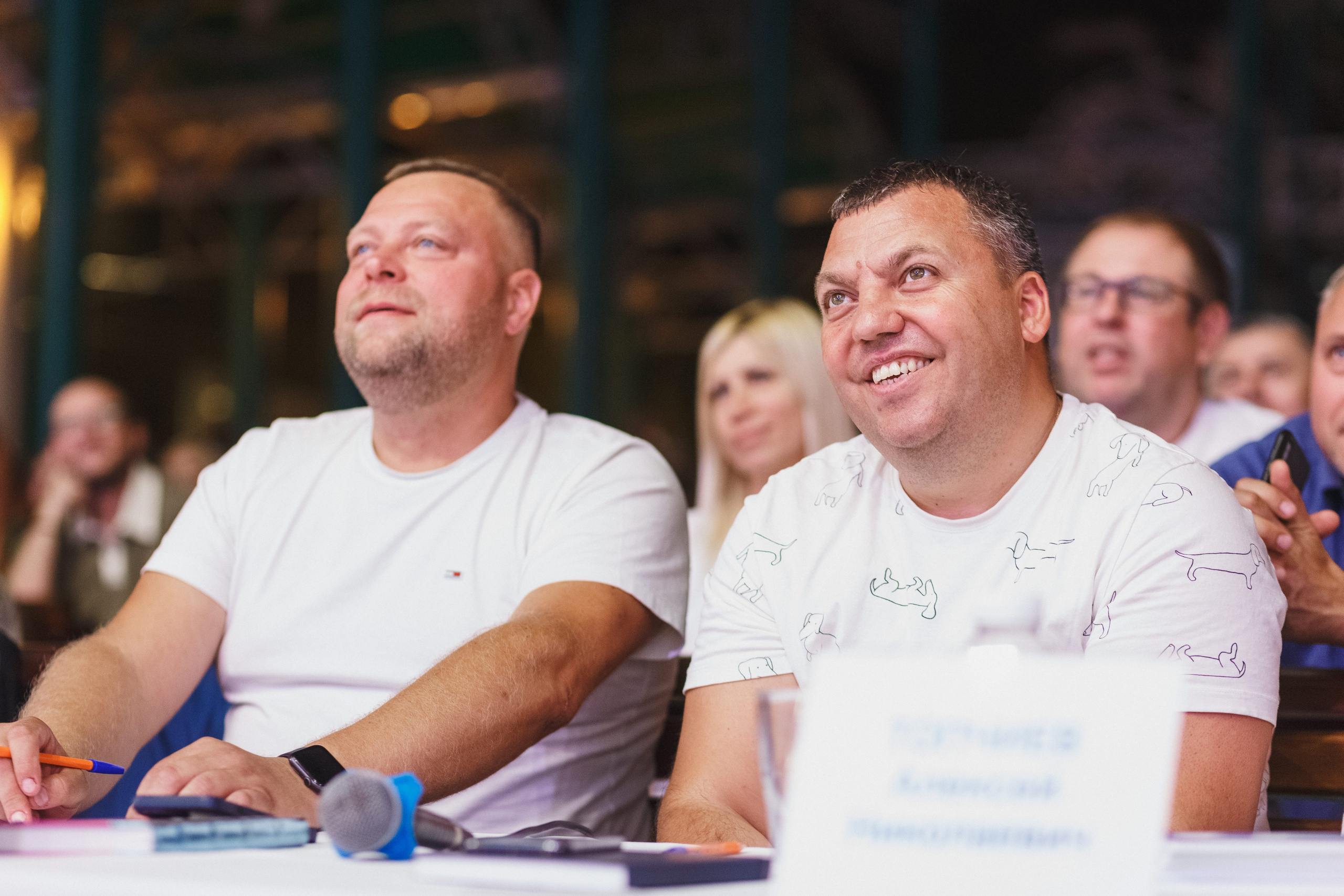 Шутки с уголка: Весёлый день с КВН в Парке Горького Таганрога. Свадебный и семейный фотограф в Таганроге Бакарюк Антон