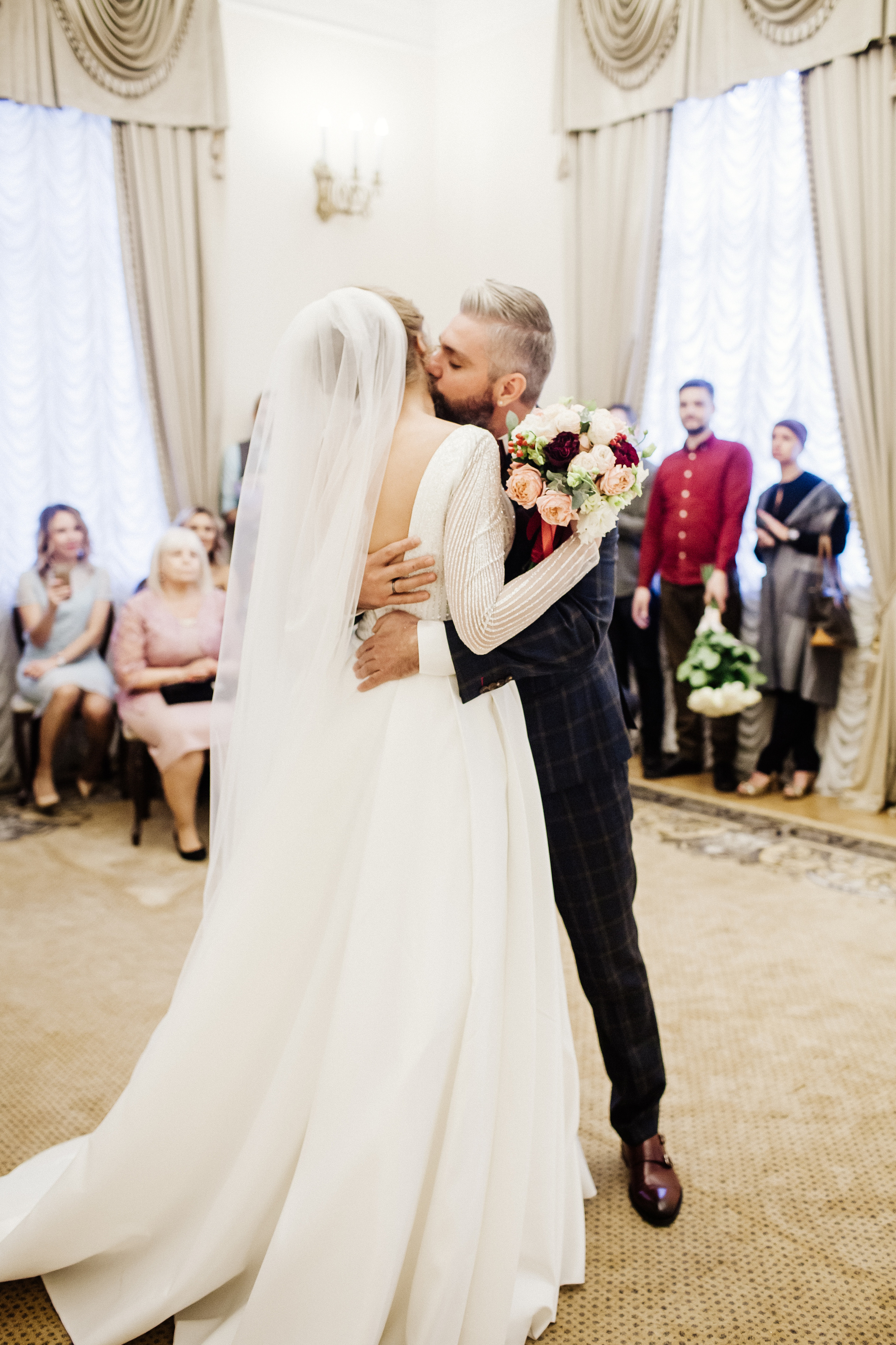 ALEKSANDR & ULIANA. Фотограф Анна Гребенник