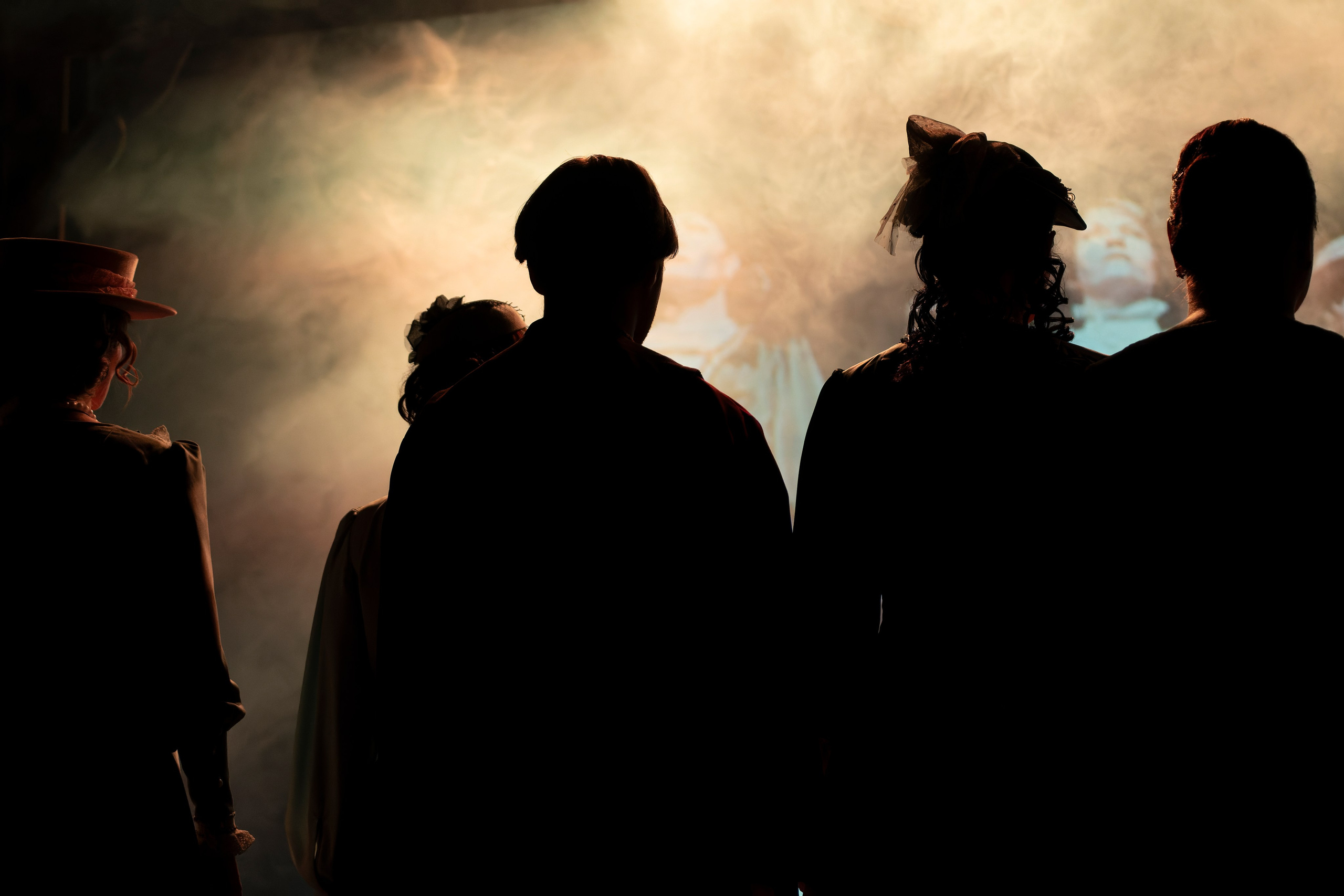 Дядюшкин сон (Казачий театр). Maxon Magnusson