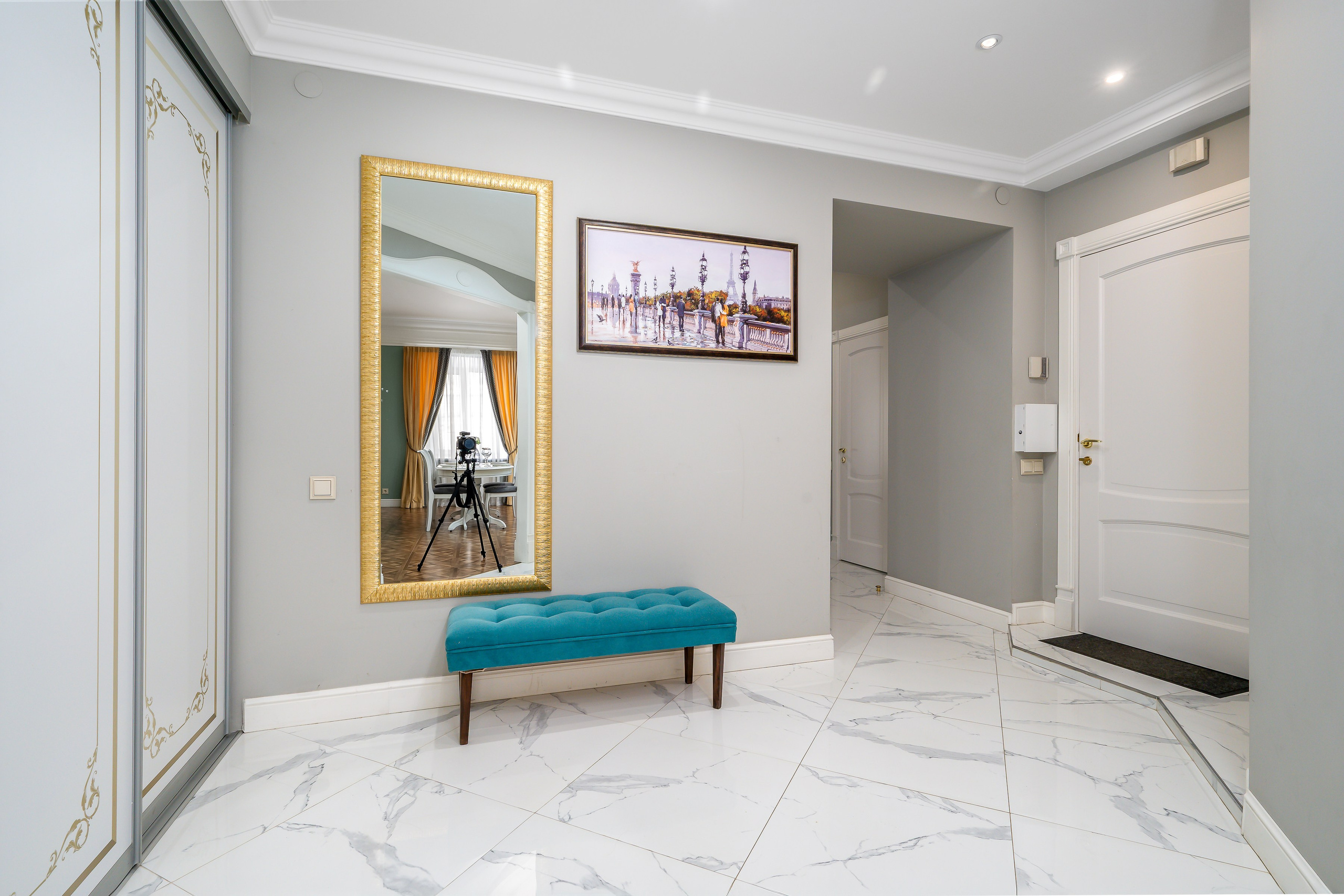 Квартира под посуточную аренду на Ул. Казанской в СПб. Интерьерный фотограф. Фото- видеосъемка недвижимости Санкт-Петербург