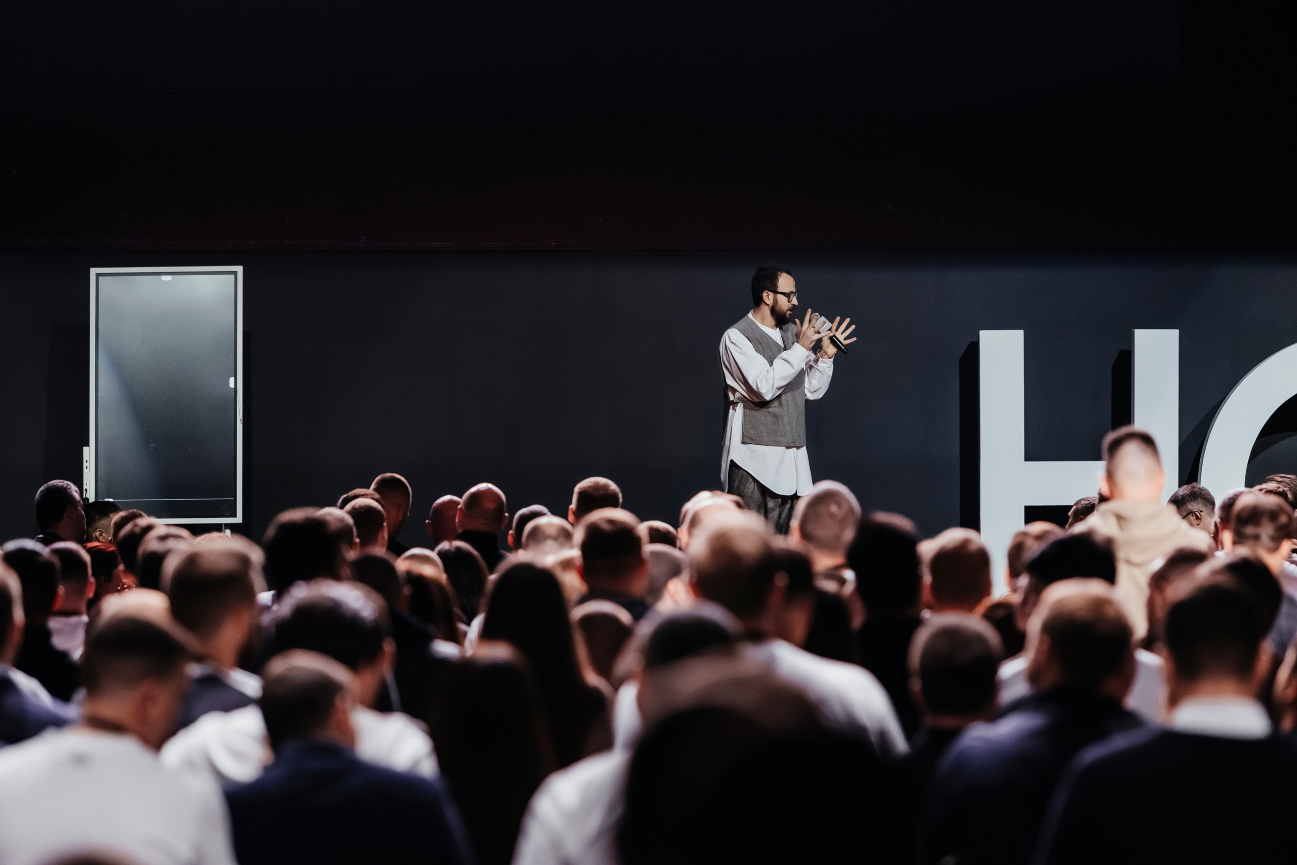 Михаил Гребенюк НСП. Репортажный, event, концертный и backstage фотограф из Москвы Виталий Кривцов