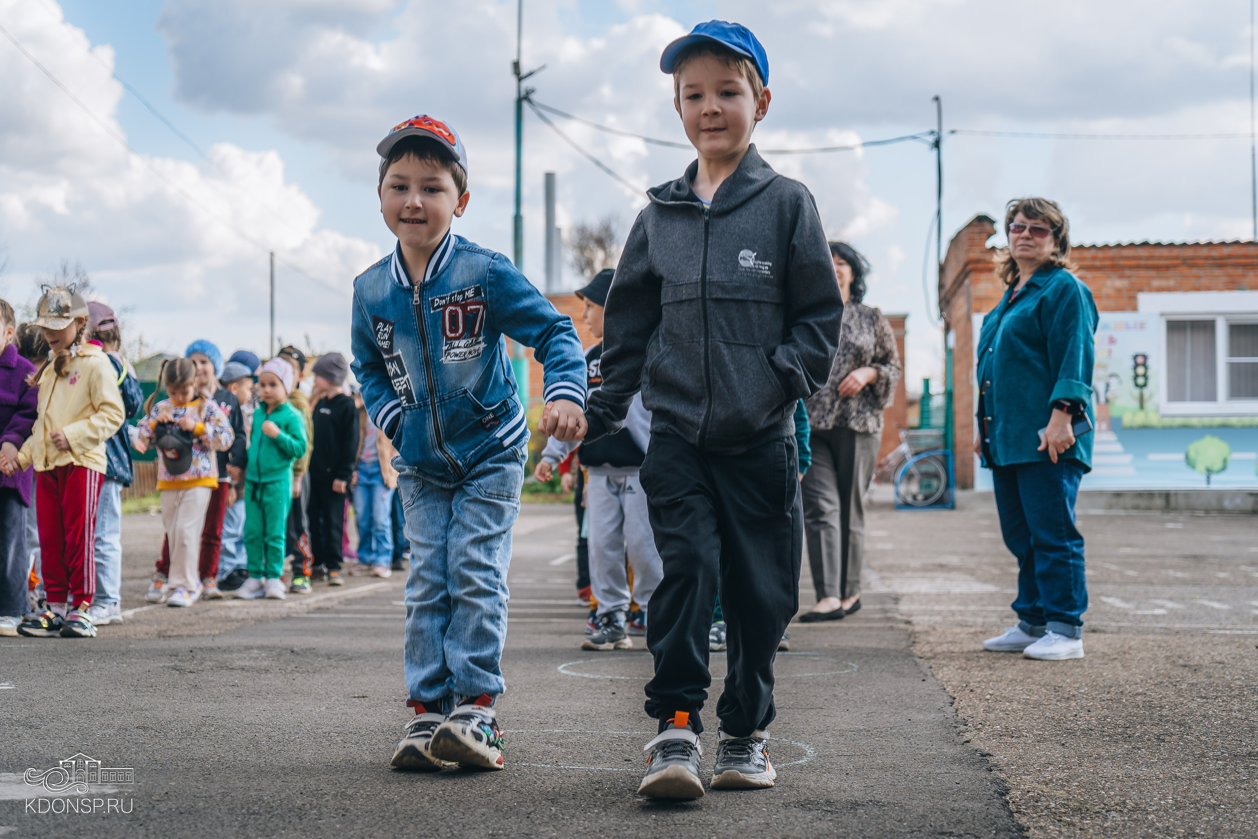 «У Лукоморья». Новотитаровский Дом культуры