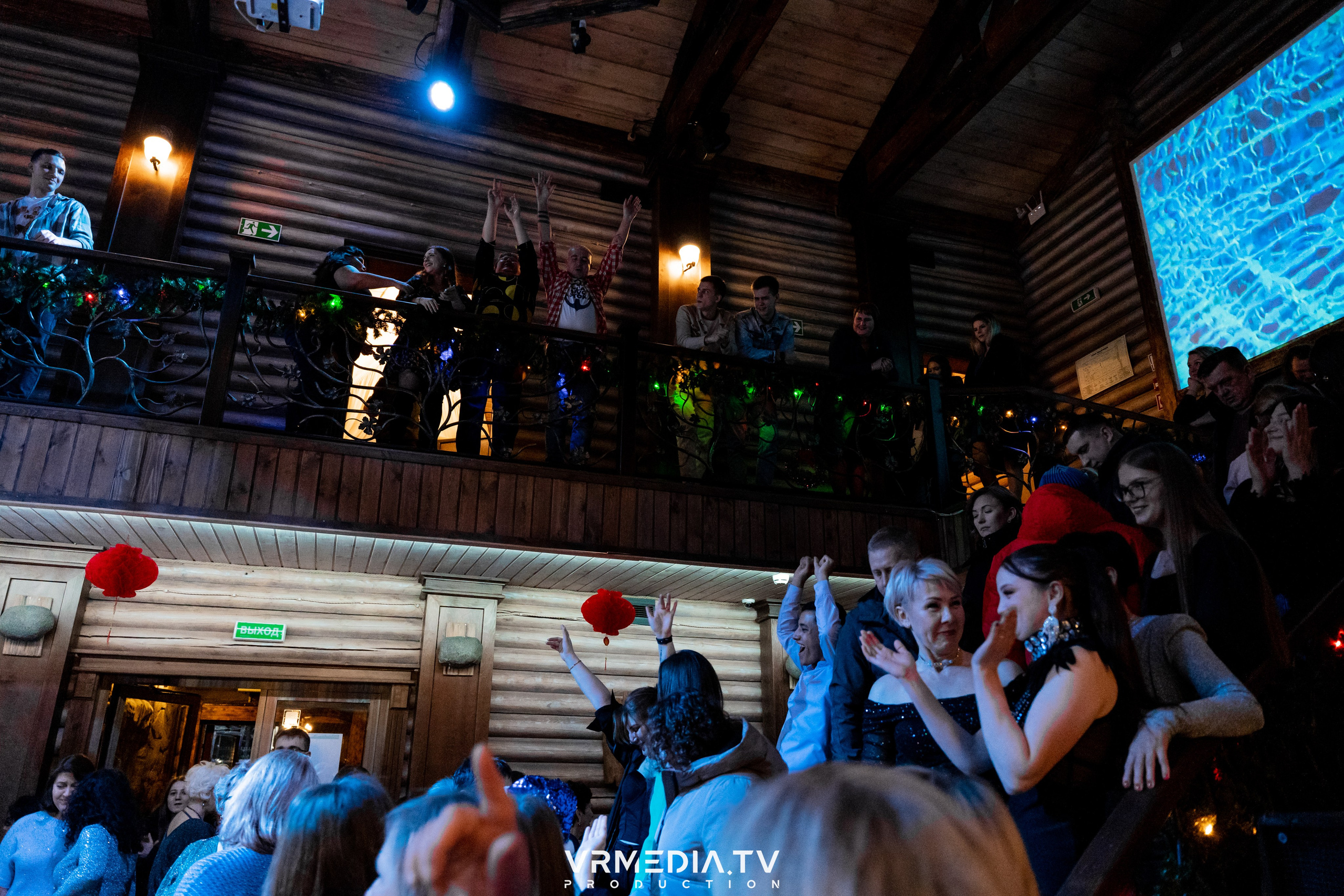 Новогодний вечер «У Петровича»