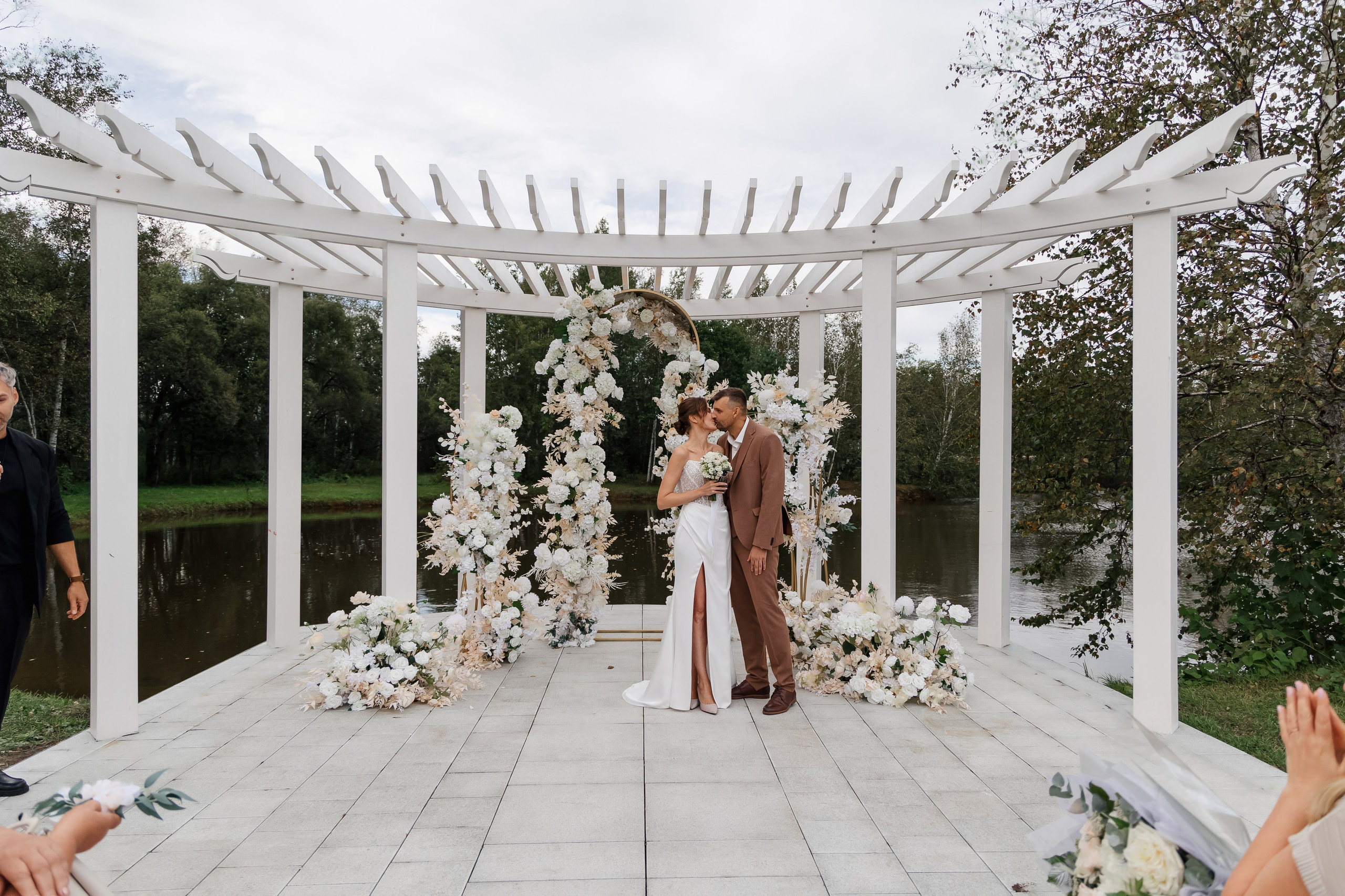 Павел и Вера. Мельница. Выездная регистрация. Свадебный фотограф в Хабаровске