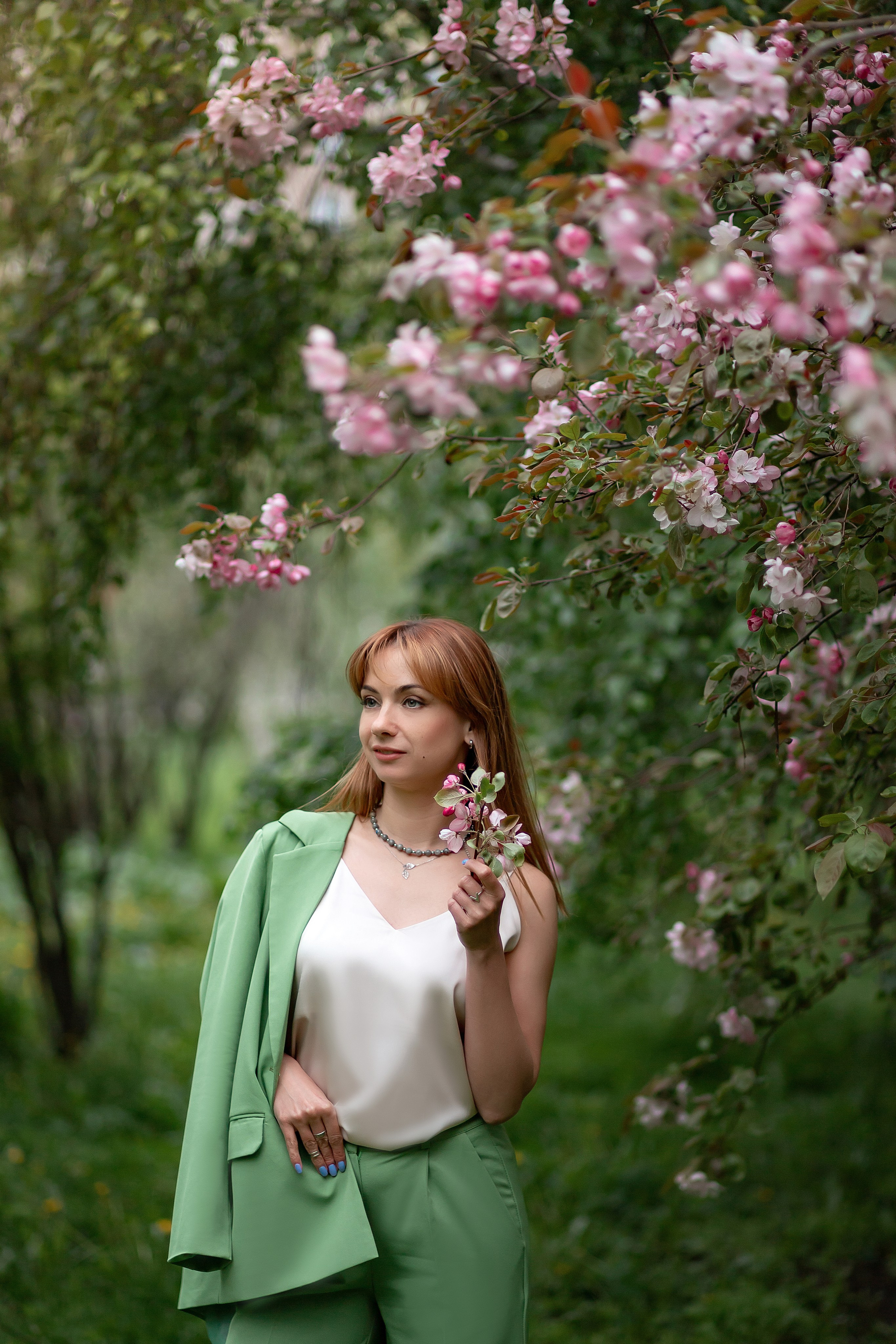Розовая яблоня. Детский и семейный фотограф в Красноярске Юлия Бирюкова