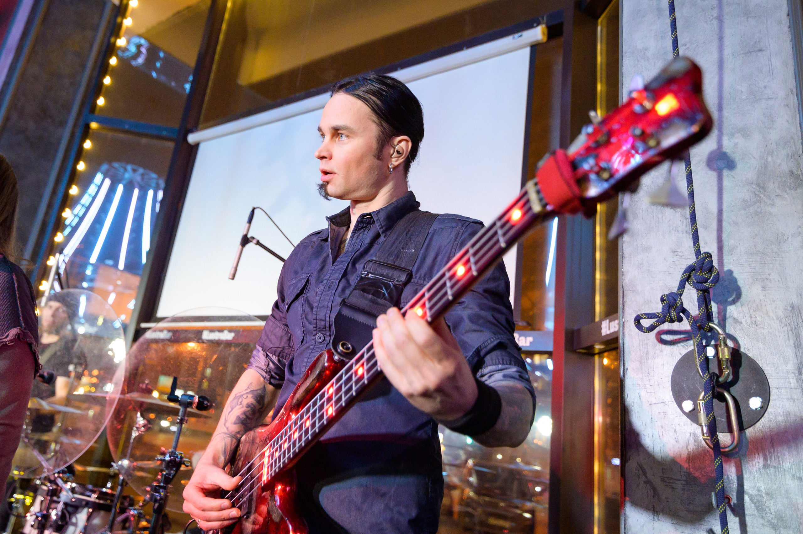 Люстра бар. Репортажный фотограф Сергей Дроздов