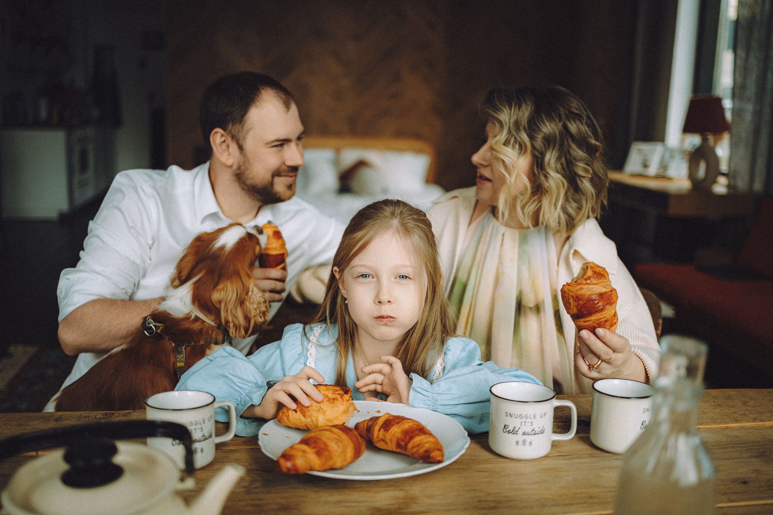 Валя, Вася, Аня и Ириска