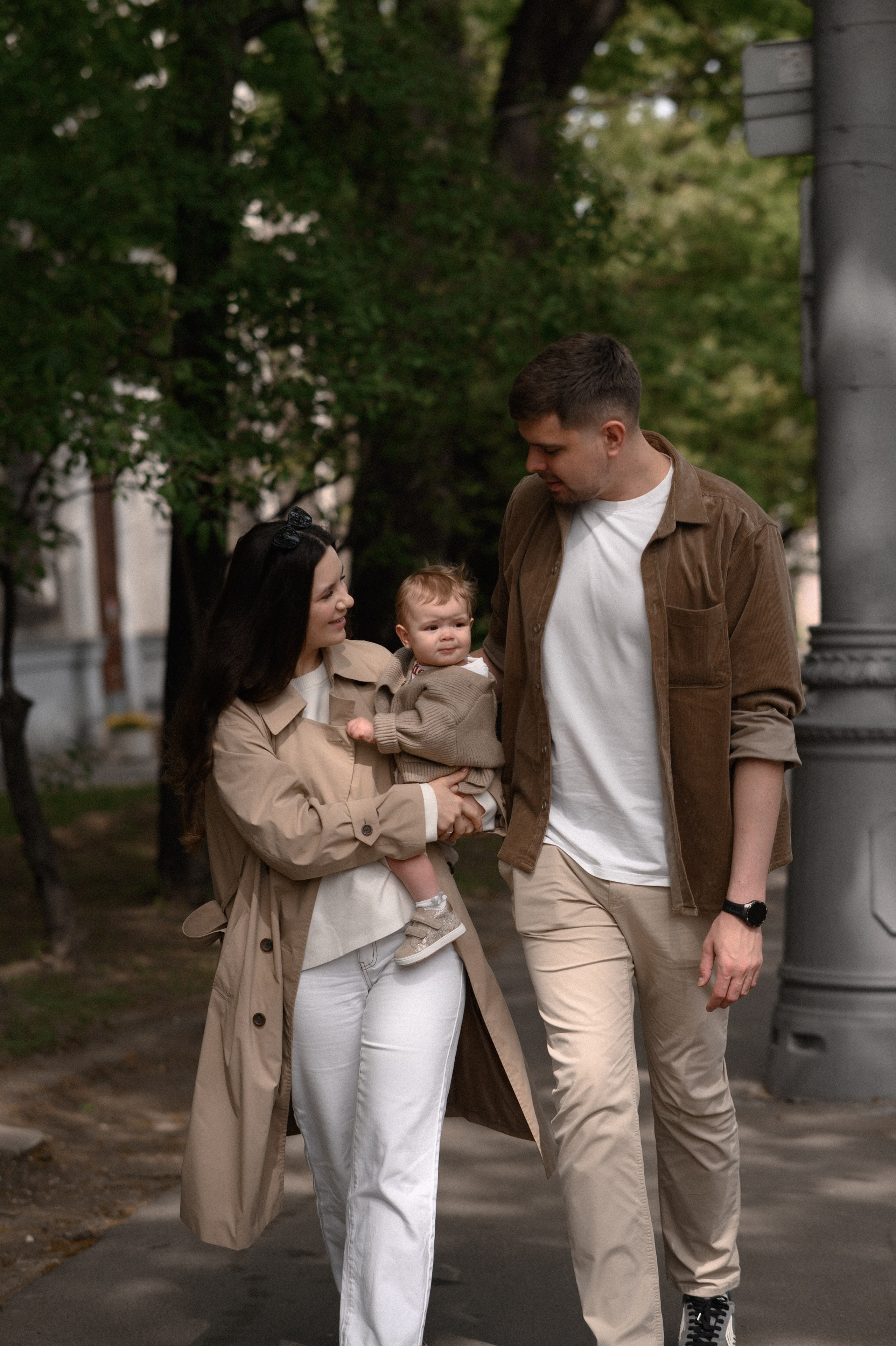 Даня, Лида и Эмма. Прогулка по усадьбе. Семейный и свадебный lifestyle-фотограф в Москве Мария Петрова