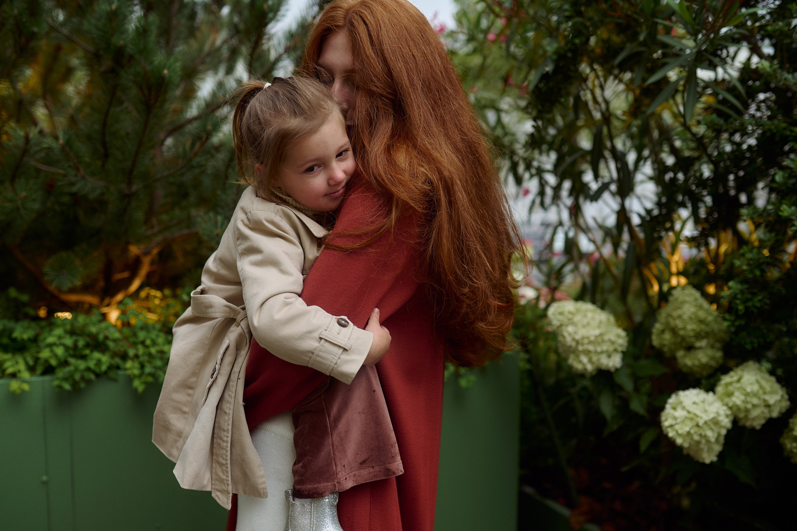 Рита и Кира. Прогулка по центру. Семейный и свадебный lifestyle-фотограф в Москве Мария Петрова