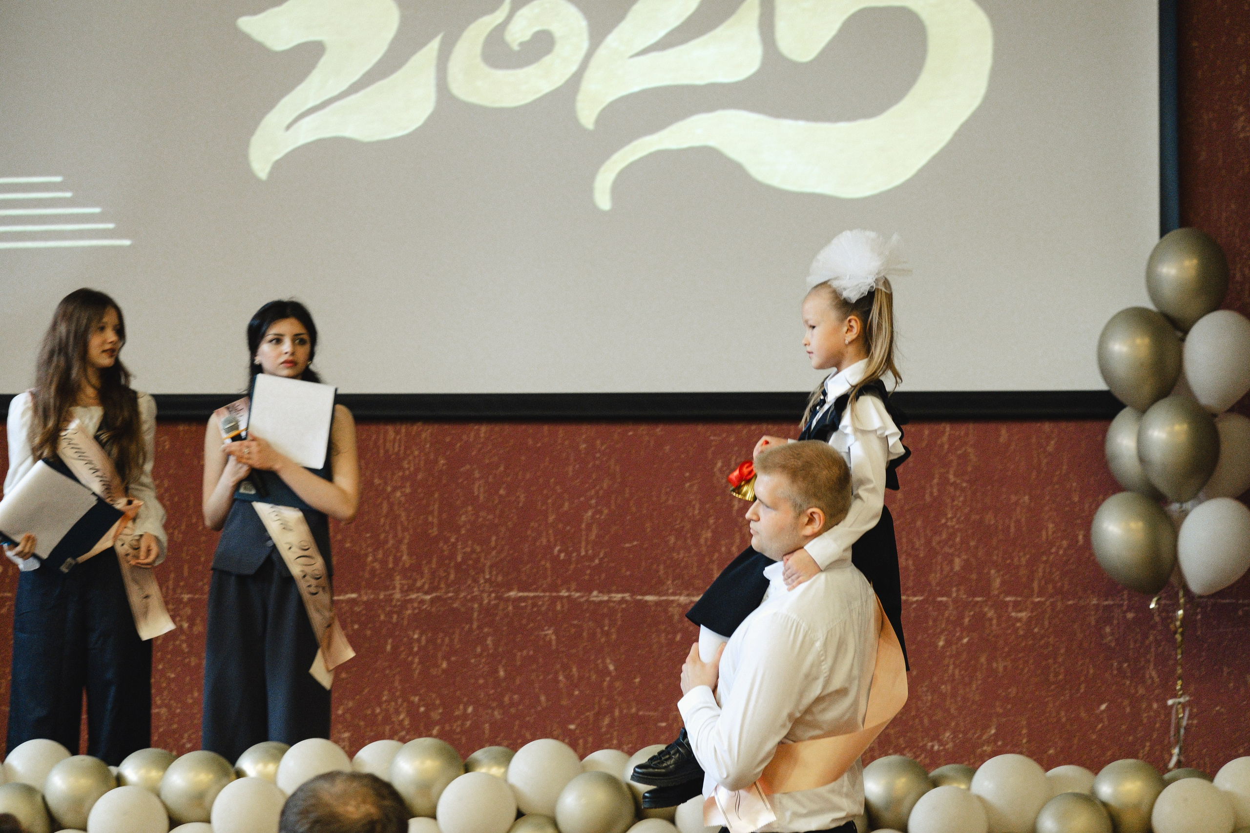 ПОСЛЕДНИЙ ЗВОНОК. Профессиональный фотограф, Санкт-Петербург — Виктория Богомолова