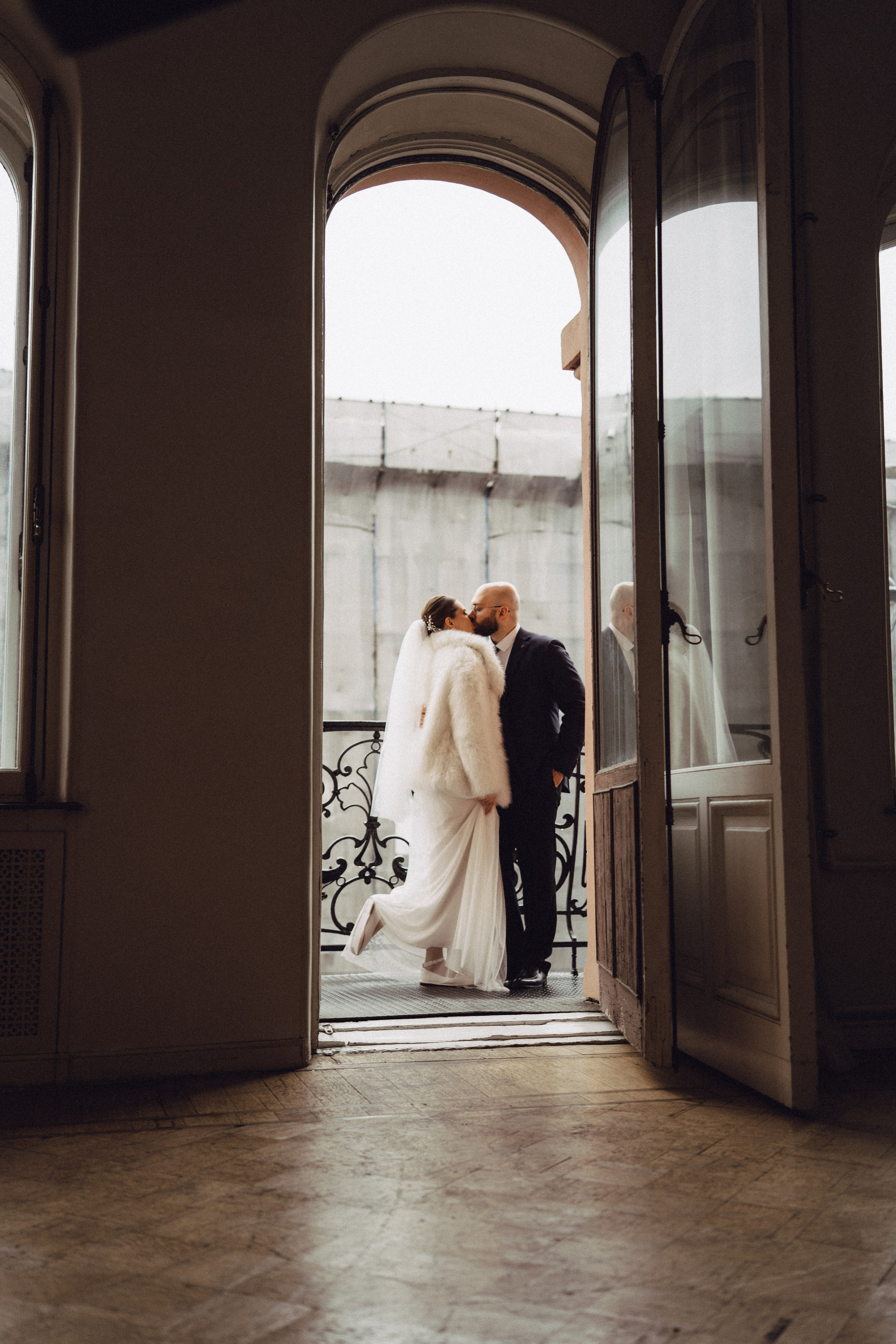 СВАДЕБНАЯ СЬЕМКА ВО ВТОРОМ ДВОРЦЕ (ДЕКАБРЬ) ТАКЖЕ СЬЕМКА В СТУДИИ НА ЧЕРНЫШЕВСКОЙ. Профессиональный фотограф, Санкт-Петербург — Виктория Богомолова