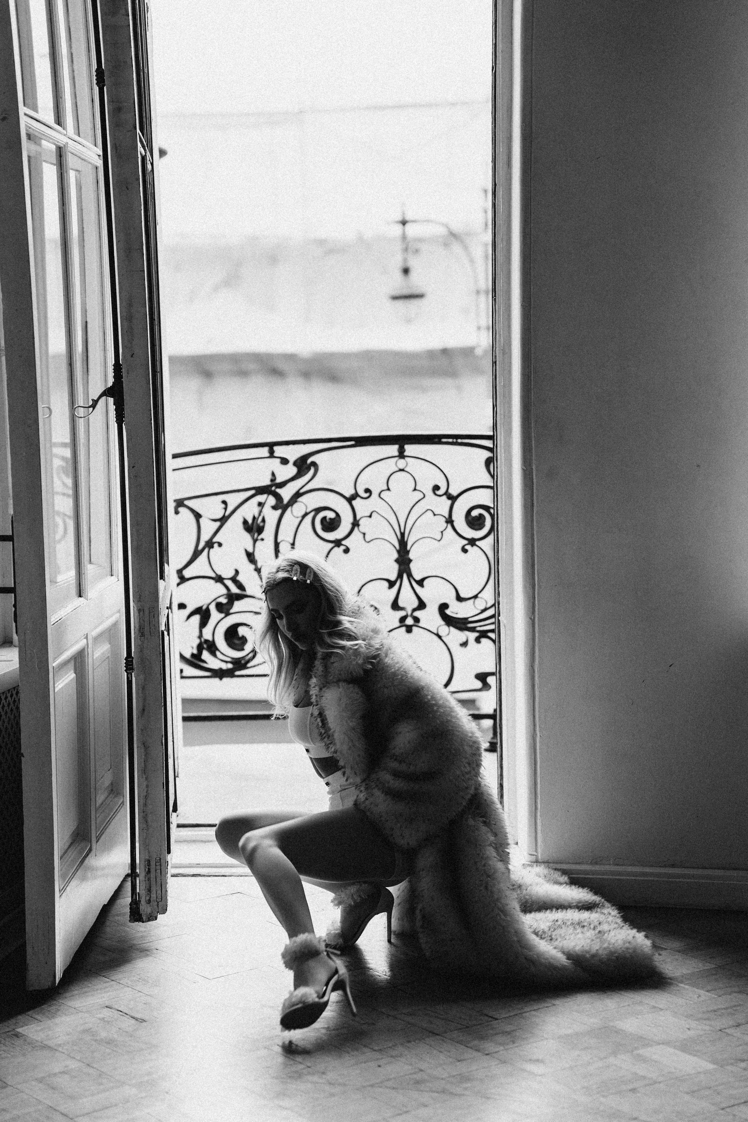 МИНИМАЛИЗМ В СТУДИИ НА ЧЕРНЫШЕВСКОЙ В СТУДИИ С БАЛКОНОМ. Профессиональный фотограф, Санкт-Петербург — Виктория Богомолова