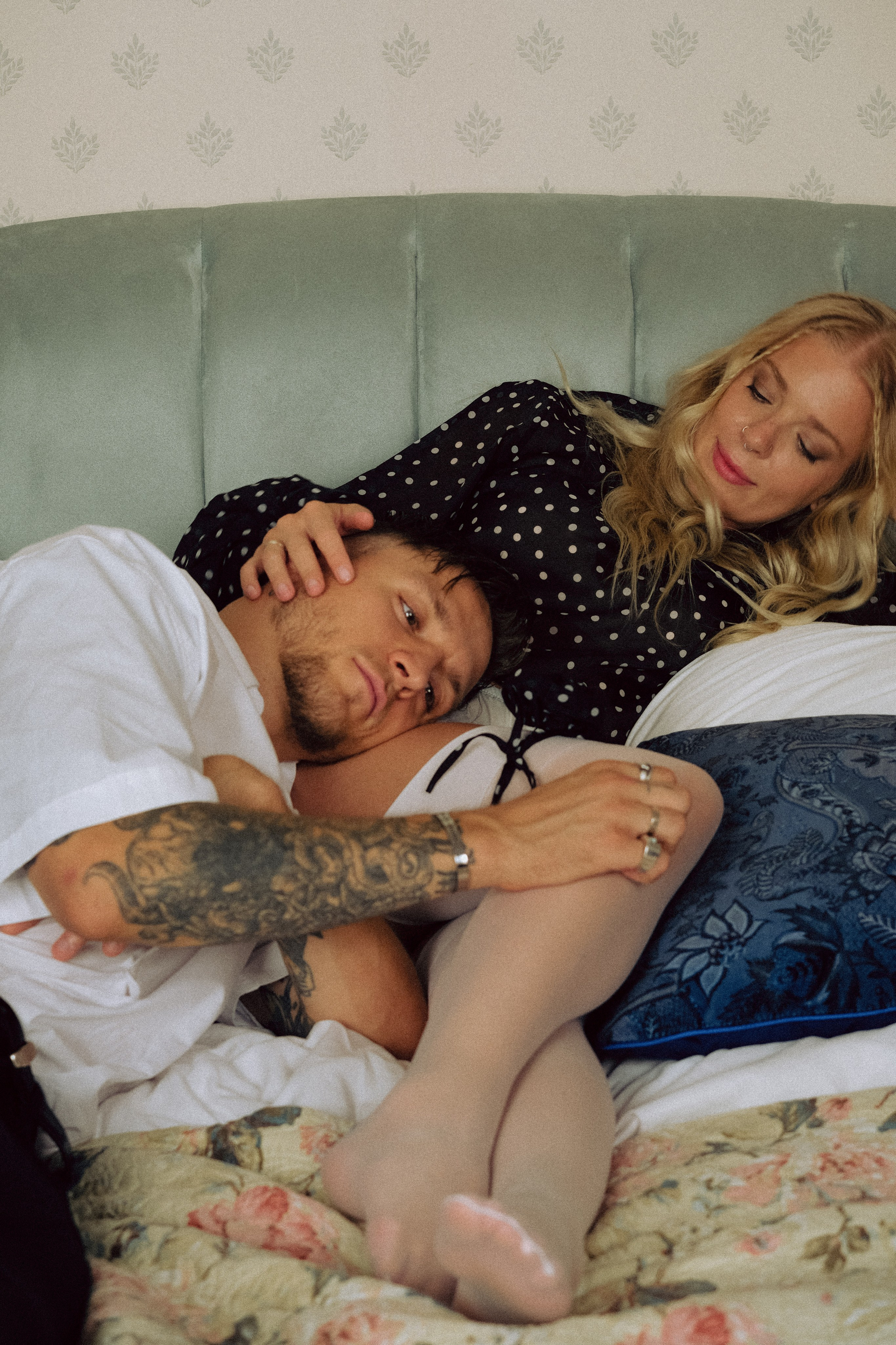 СВАДЕБНАЯ СЬЕМКА С КАБРИОЛЕТОМ В САНТК-ПЕТЕРБУРГЕ НА ПЕТРОГРАДКЕ В ОТЕЛЕ ПАНОРАМИКА. Профессиональный фотограф, Санкт-Петербург — Виктория Богомолова