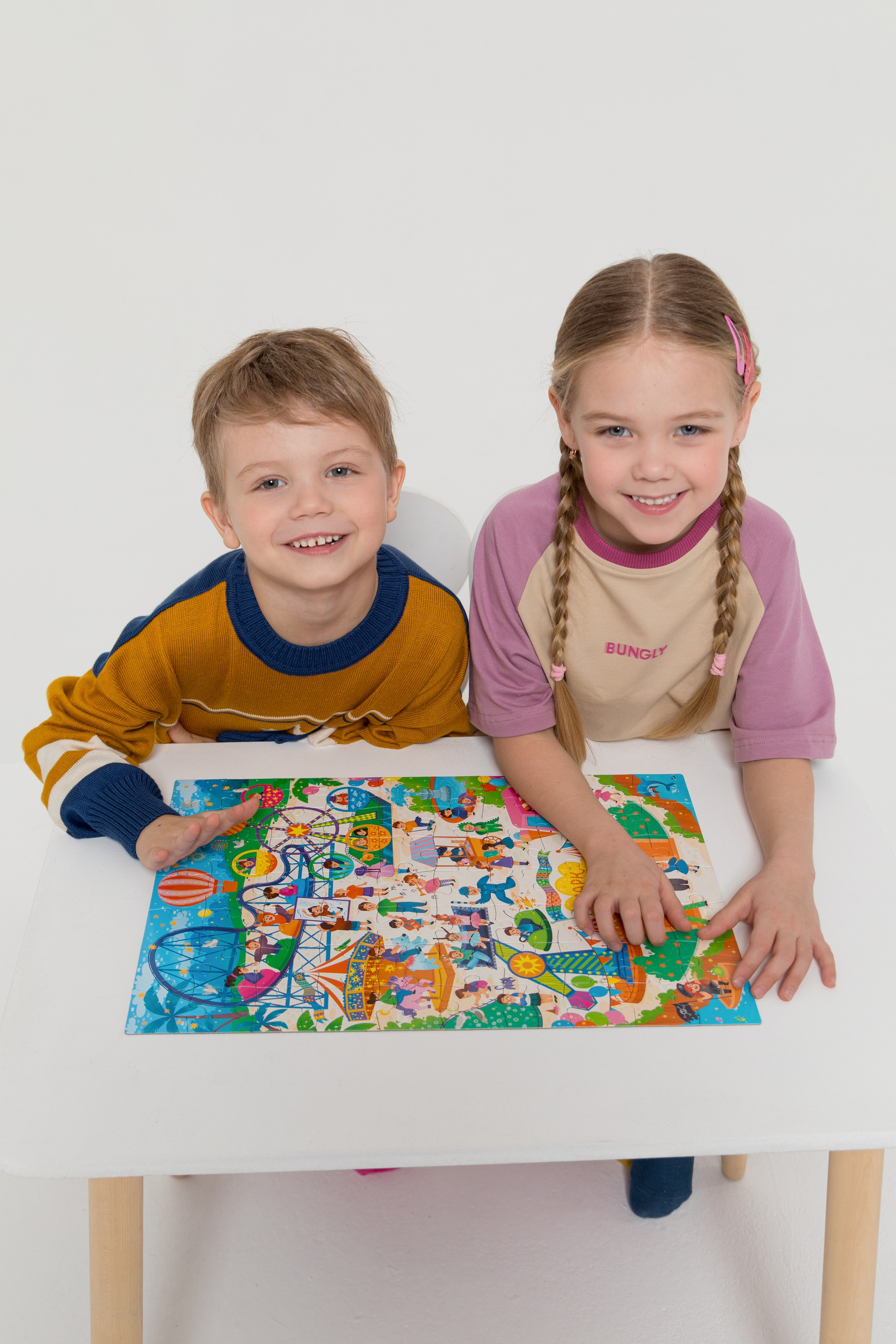 Имиджевая и каталожная съёмка для бренда детских пазлов. Детский и контент фотограф Надя Волкова Санкт-Петербург