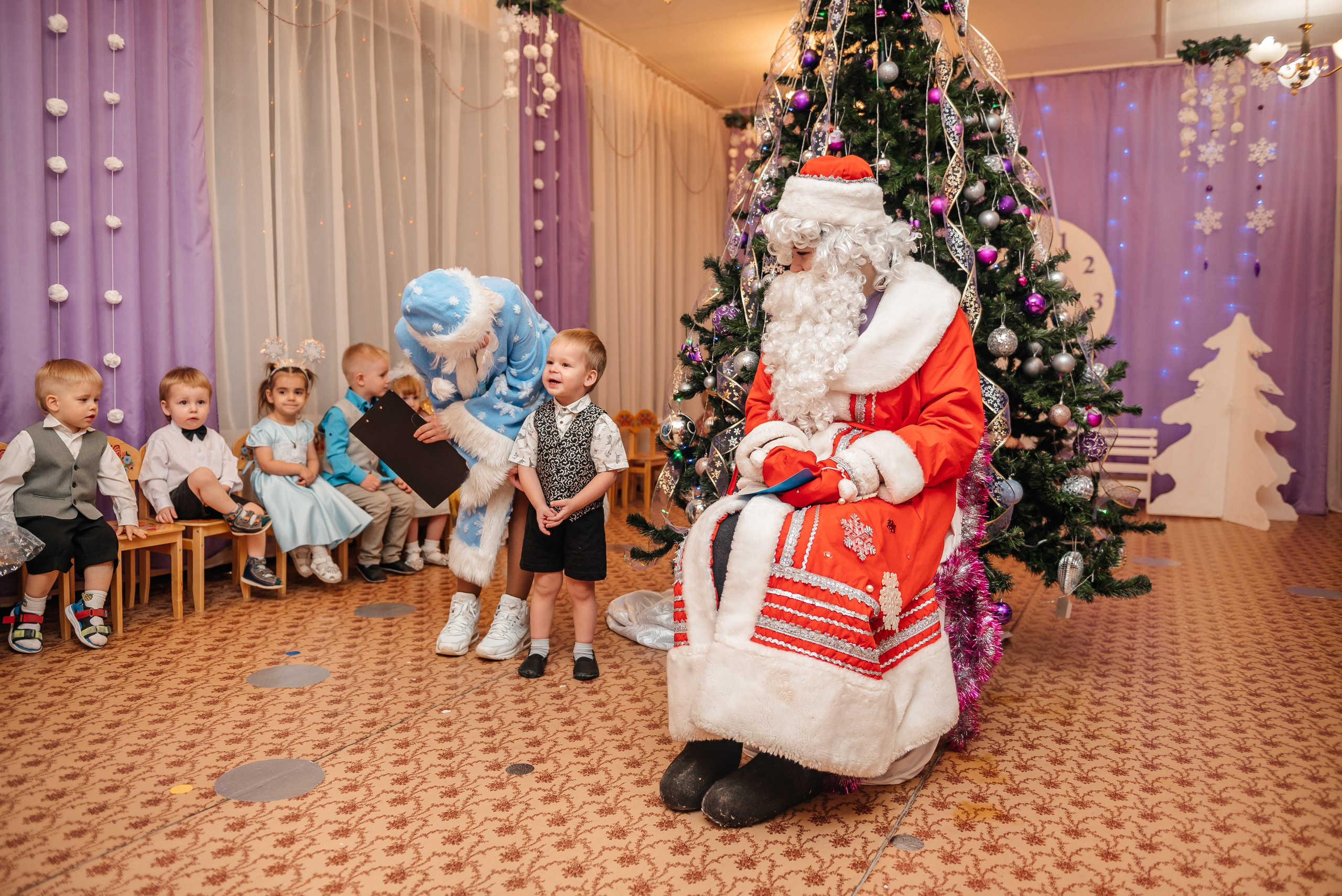 Новогодний утренник ДС № 99. Свадебный и семейный фотограф в Дзержинске Екатерина Шулакова