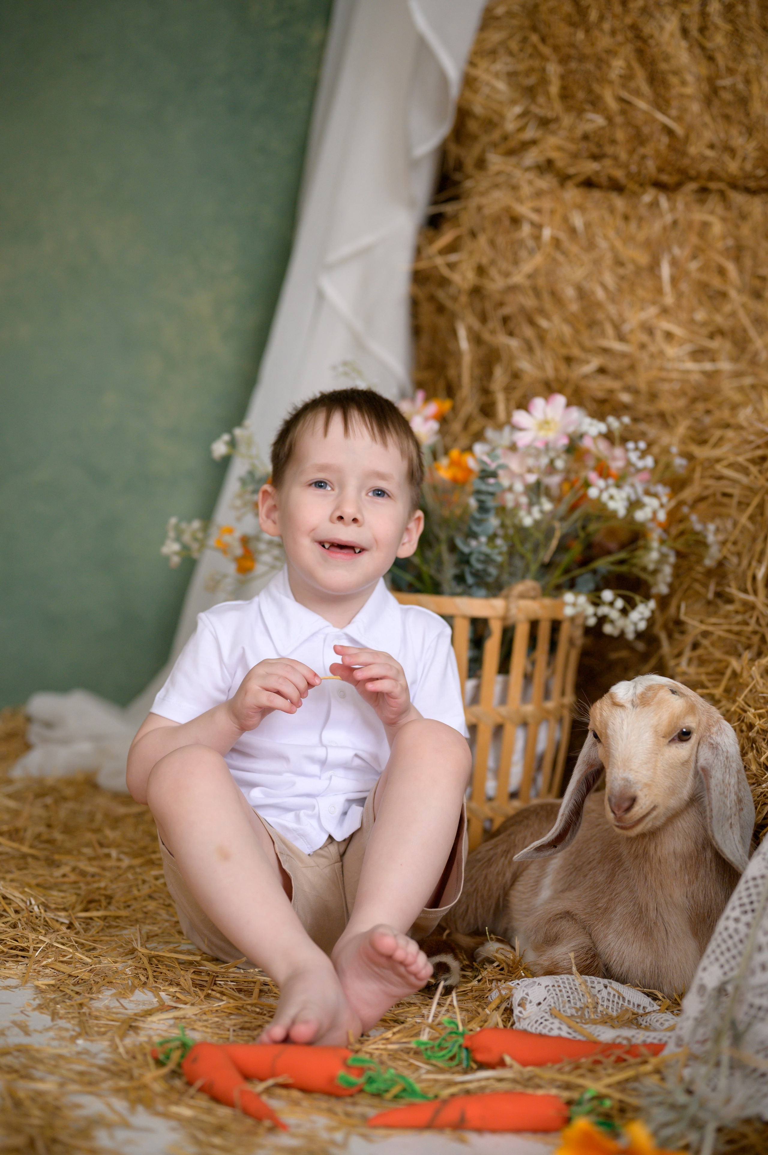 Фотостудия «Рояль» зал «Графика». Фотограф новорожденных, семейный детский в Тюмени Татьяна Морозова