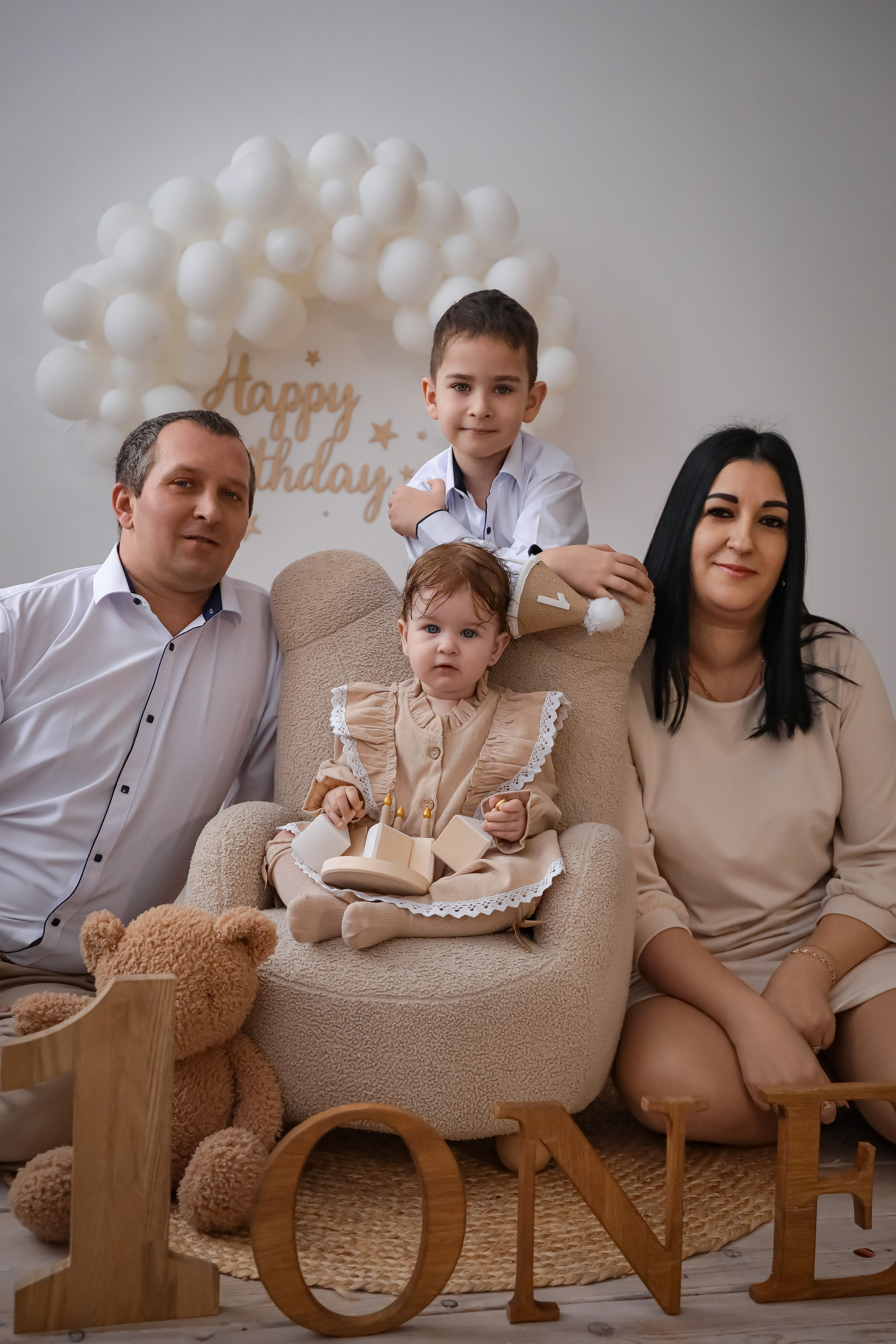 Арине 1 годик. Фотограф г. Хабаровск. Семейные и индивидуальные съёмки